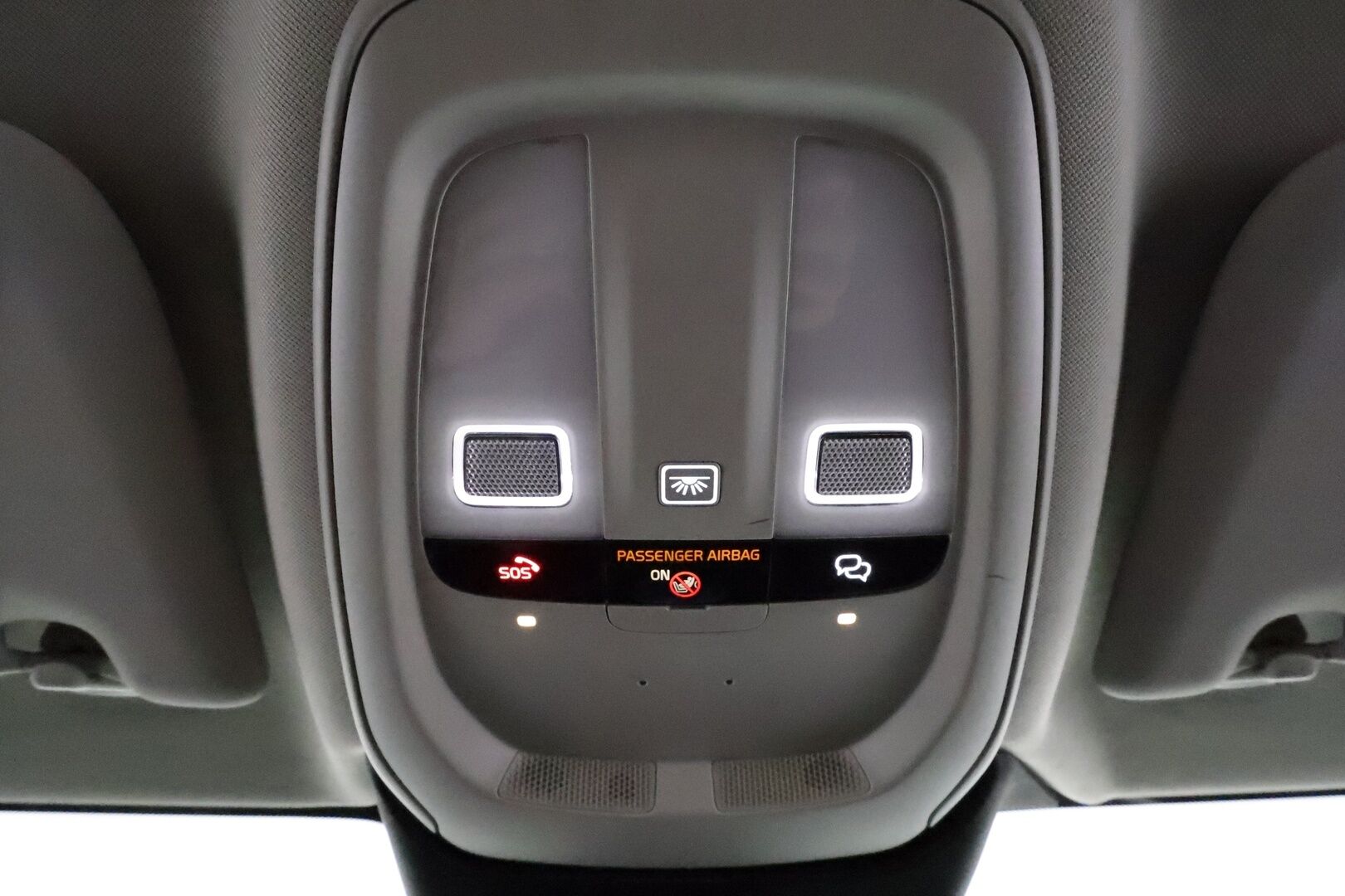 Volvo V60 2023 T6 Long Range Core Bright * ACC / P.kamera / Koukku / LED / Navi / Facelift / BLIS * - Kahdet renkaat aluvanteilla / Merkkihuollettu - HULLU BLACKWEEK KORKOTARJOUS 2,49%