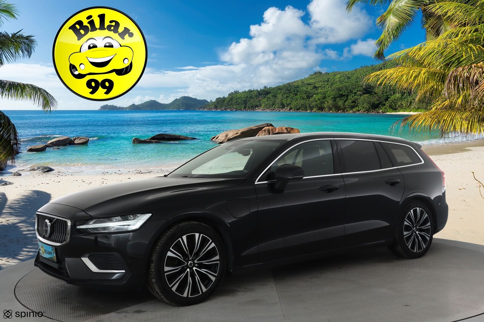 Volvo V60 2023 T6 Long Range Core Bright * ACC / P.kamera / Koukku / LED / Navi / Facelift / BLIS * - Kahdet renkaat aluvanteilla / Merkkihuollettu