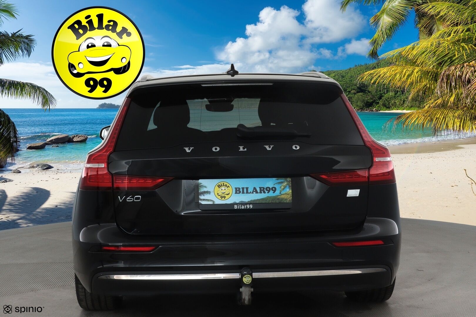 Volvo V60 2023 T6 Long Range Core Bright * ACC / P.kamera / Koukku / LED / Navi / Facelift / BLIS * - Kahdet renkaat aluvanteilla / Merkkihuollettu
