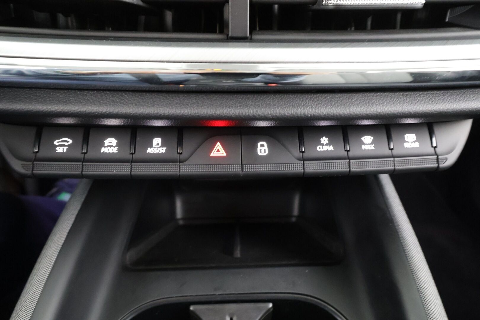 SKODA ENYAQ 2022 80 iV * ILP / Koukku / ACC / LED / P.kamera / Hierova Muistipenkki / Navi / Kaistavahti / Digimittaristo * - Merkkihuollettu! / Akku kuntotarkastettu - Osta nyt, maksa vasta ensi vuonna