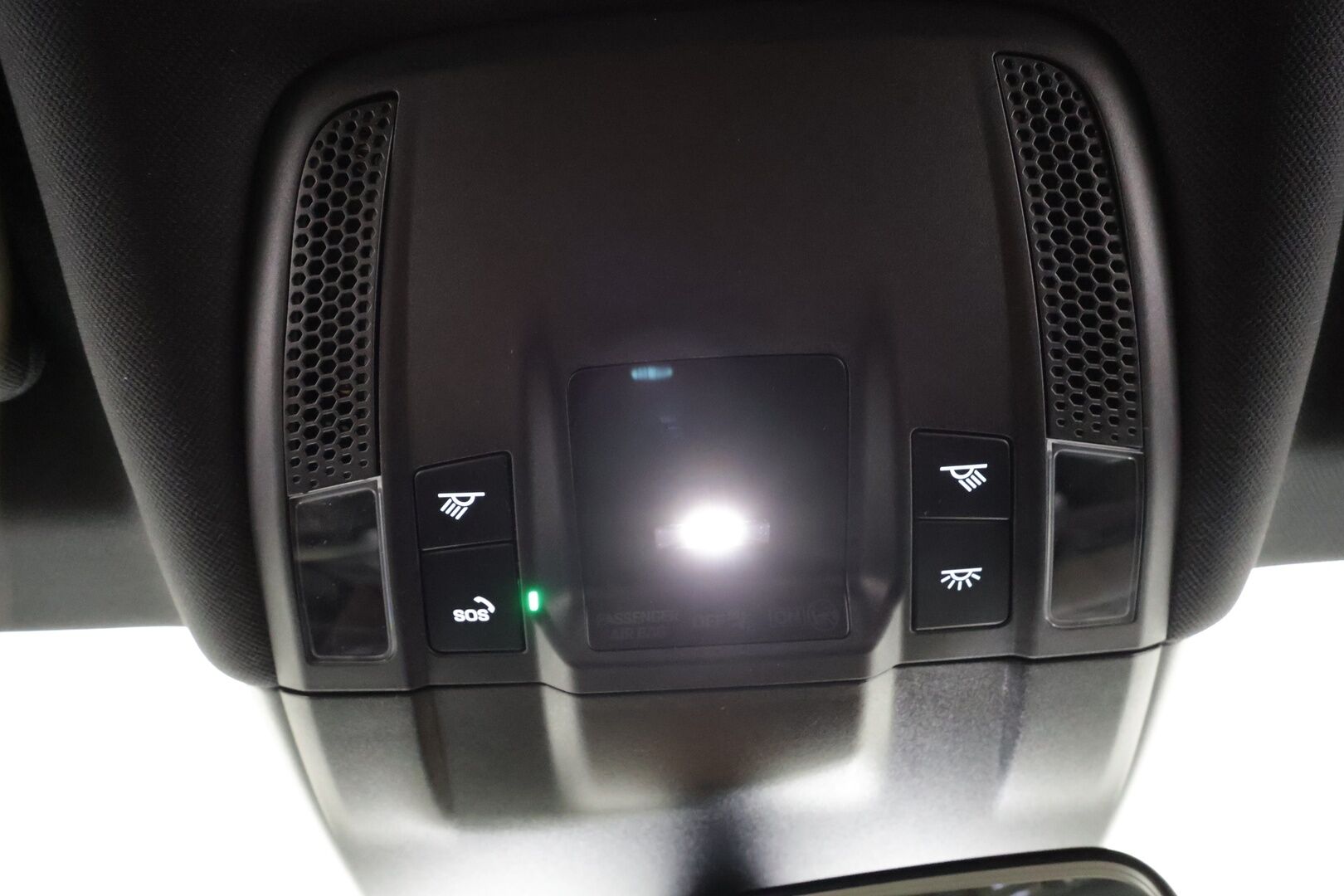 PORSCHE TAYCAN 2022 4 Cross Turismo * Lasikatto / ILP / Bose / ACC / LED / P.kamera / Ilma-alusta / Ilmastoidut Sportnahat Muistilla / Navi* - 2x Latauskaapelit / Merkkihuollettu!