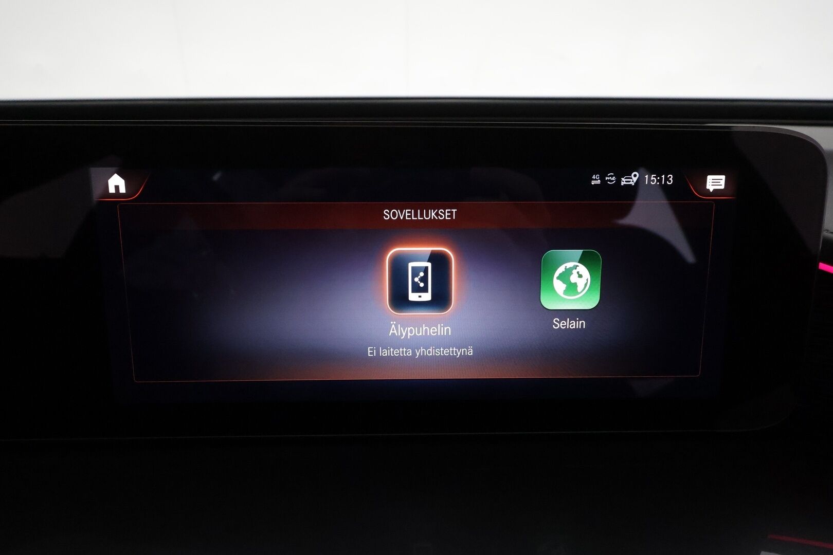MERCEDES-BENZ EQC 2021 400 4matic * Distronic+ / P.kamera / Widescreen / Multibeam / Midline / Koukku / Navi * - Kahdet renkaat aluvanteilla / Merkkihuollettu