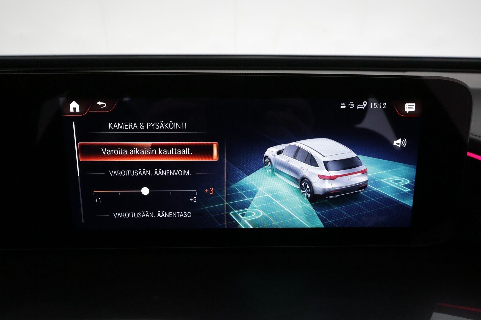MERCEDES-BENZ EQC 2021 400 4matic * Distronic+ / P.kamera / Widescreen / Multibeam / Midline / Koukku / Navi * - Kahdet renkaat aluvanteilla / Merkkihuollettu