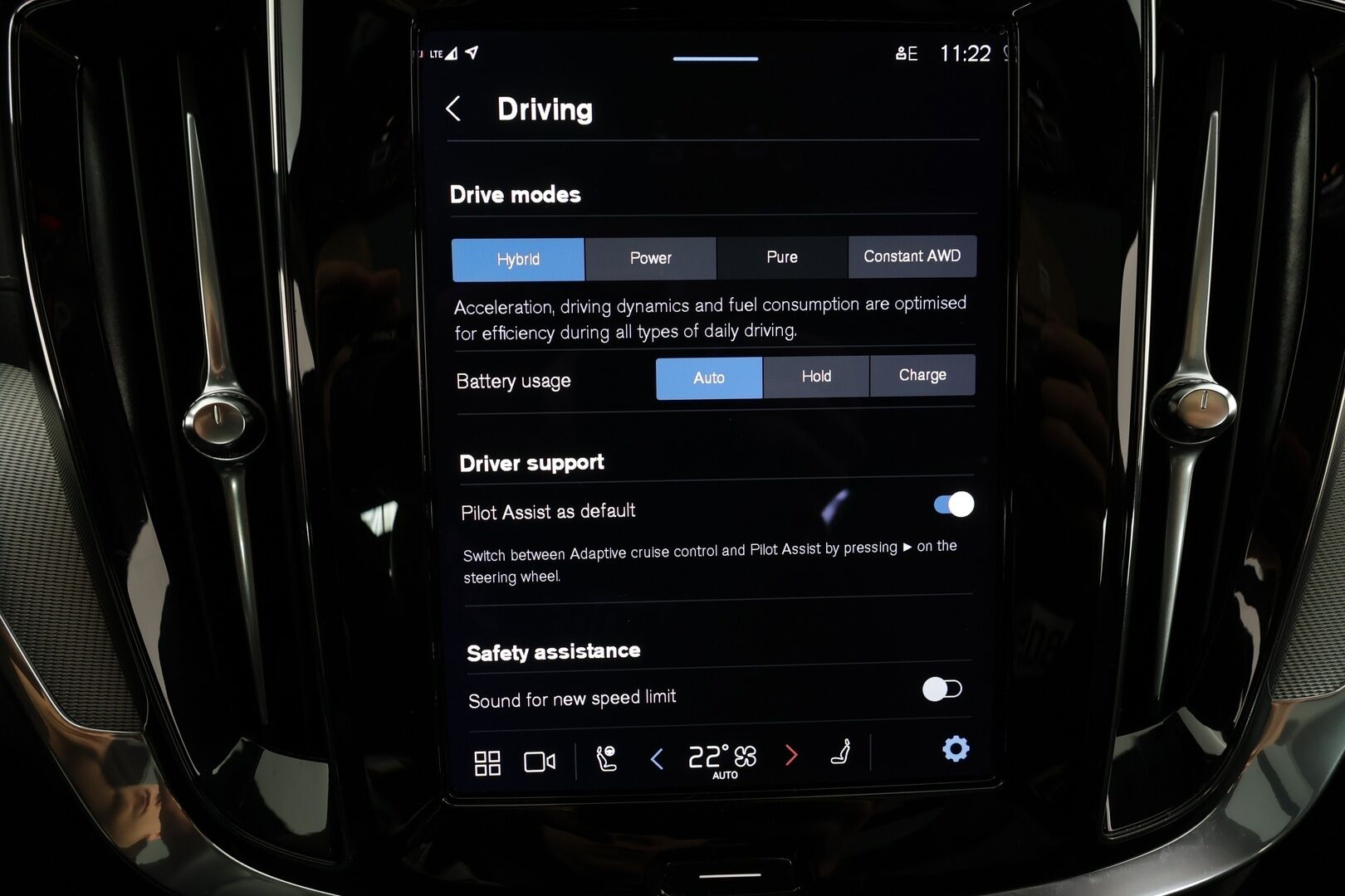 Volvo S60 2024 T8 AWD Recharge Ultimate Dark * B&W / Panorama / HUD /  ACC / Full-LED / P.Kamera / Sporttipenkit Muistilla / Navi * - Merkkihuollettu! / *HUIPPU VARUSTEILLA*