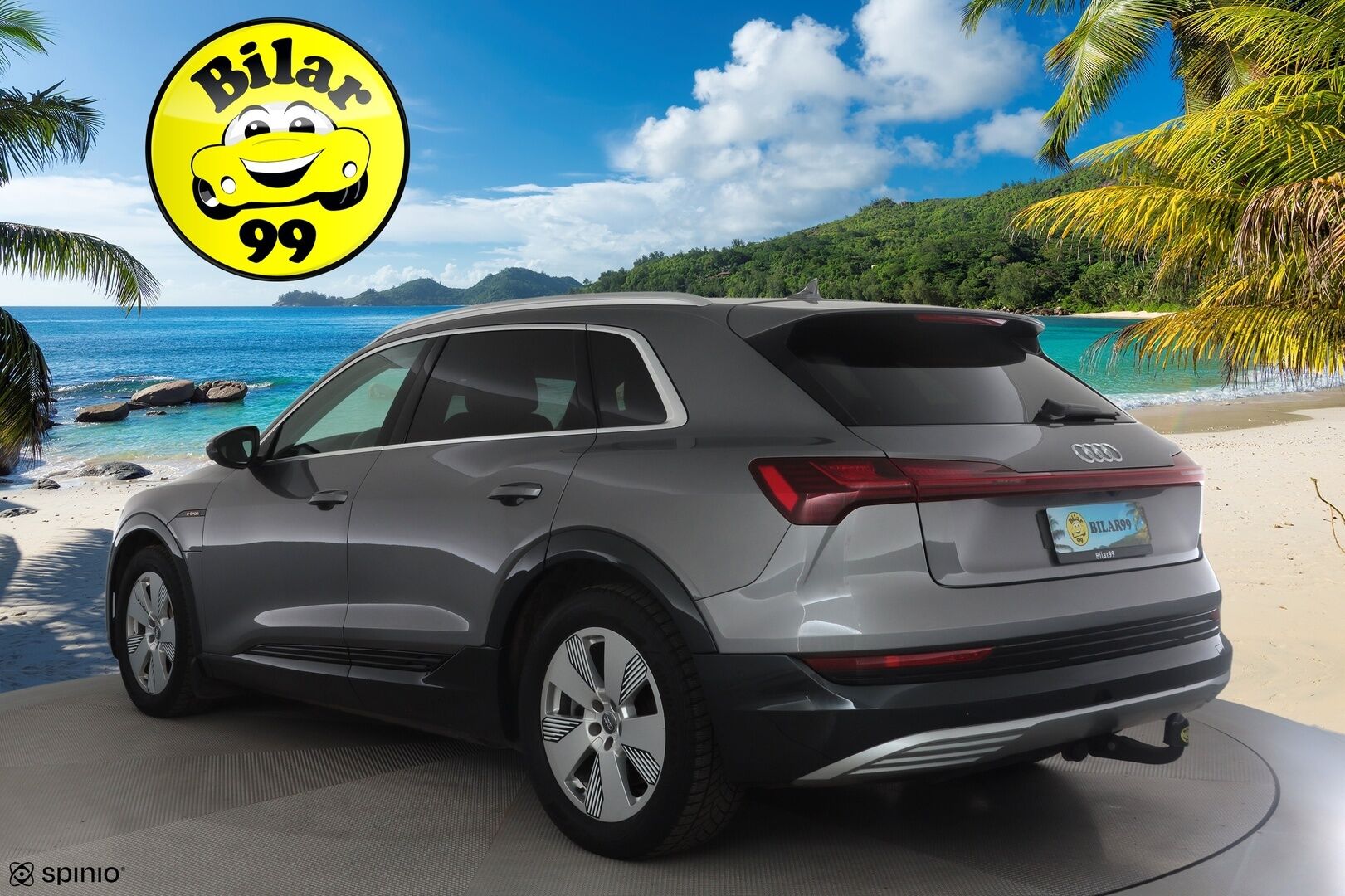 AUDI E-TRON 2020 50 Quattro * Koukku / ACC / Matrix-LED / P.Kamera / Sportpenkki Muistilla / Navi / Kaistavahti * - Akku kuntotarkastettu SoH 96,8% / 2x Latauskaapelit