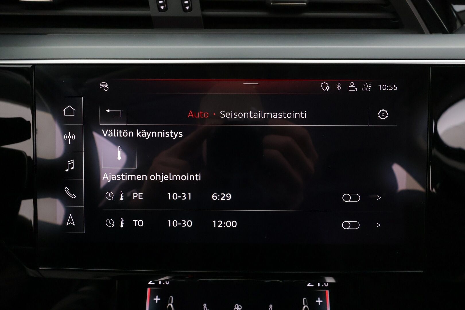 AUDI E-TRON 2020 50 Quattro * Koukku / ACC / Matrix-LED / P.Kamera / Sportpenkki Muistilla / Navi / Kaistavahti * - Akku kuntotarkastettu SoH 96,8% / 2x Latauskaapelit