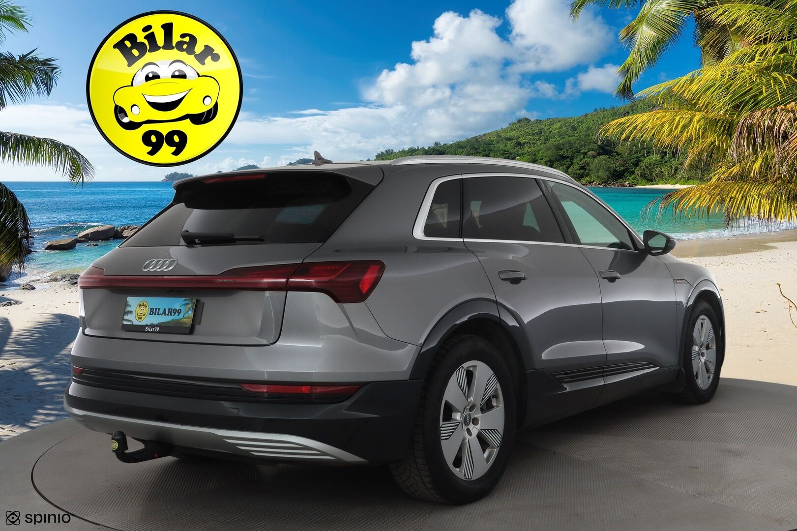 AUDI E-TRON 2020 50 Quattro * Koukku / ACC / Matrix-LED / P.Kamera / Sportpenkki Muistilla / Navi / Kaistavahti * - Akku kuntotarkastettu SoH 96,8% / 2x Latauskaapelit