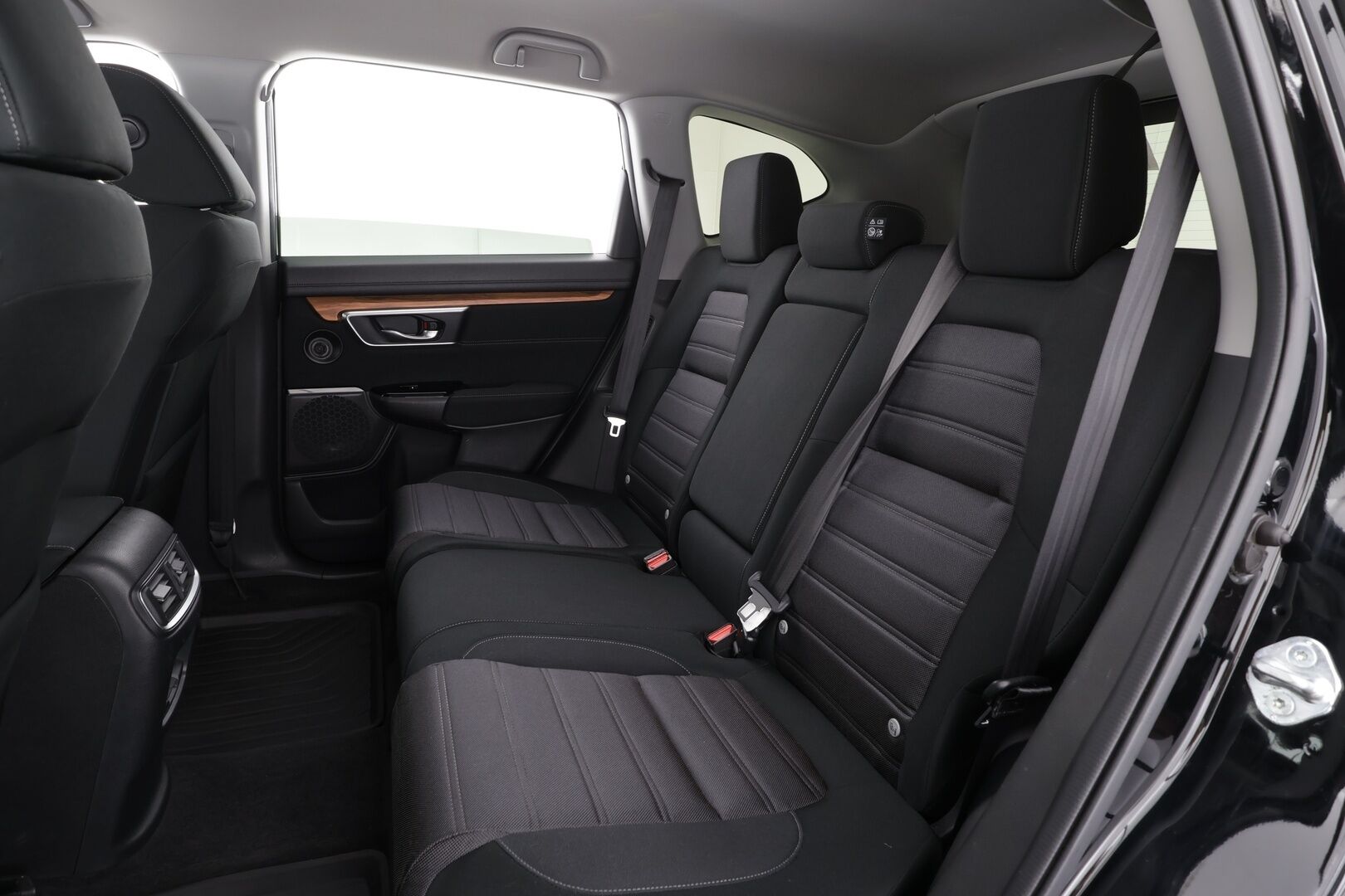 HONDA CR-V 2019 Hybrid Elegance AWD AT * ACC / LED / P.Kamera / Navi / Kaistavahti / Koukku / LED-lisävalo / Digimittaristo * - Merkkihuollettu! - HULLUT BLACKWEEK JATKOT - KORKOTARJOUS 2,49%