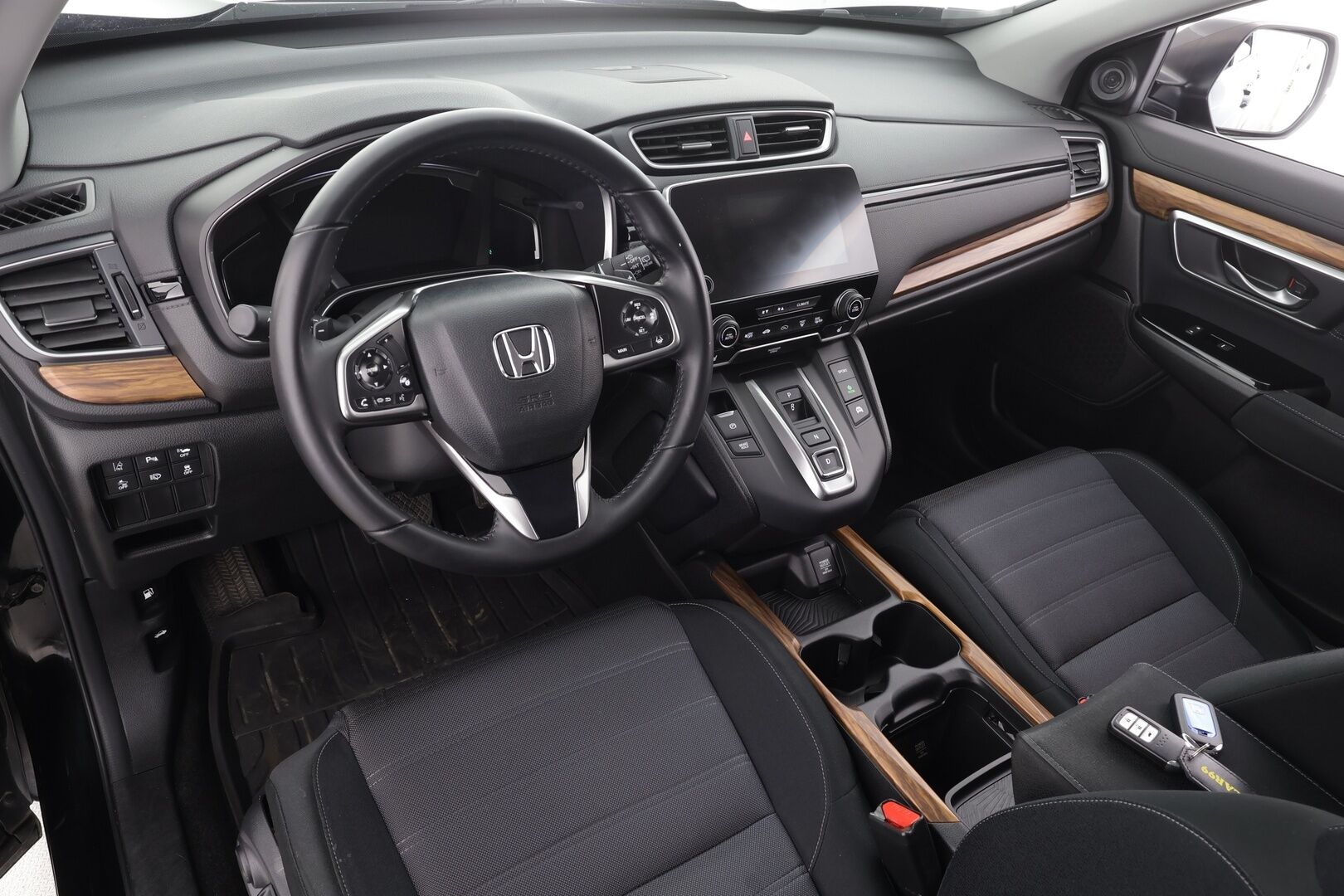 HONDA CR-V 2019 Hybrid Elegance AWD AT * ACC / LED / P.Kamera / Navi / Kaistavahti / Koukku / LED-lisävalo / Digimittaristo * - Merkkihuollettu! - HULLUT BLACKWEEK JATKOT - KORKOTARJOUS 2,49%