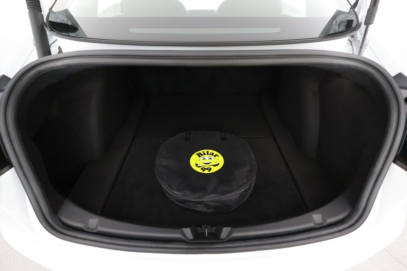 TESLA MODEL 3 2023 Long Range Dual Motor * ILP / ACC / Lasikatto / Matrix-LED / P.kamera / Muistipenkki / Premium Audio / Navi / Keyless * - Akku kuntotarkastettu!