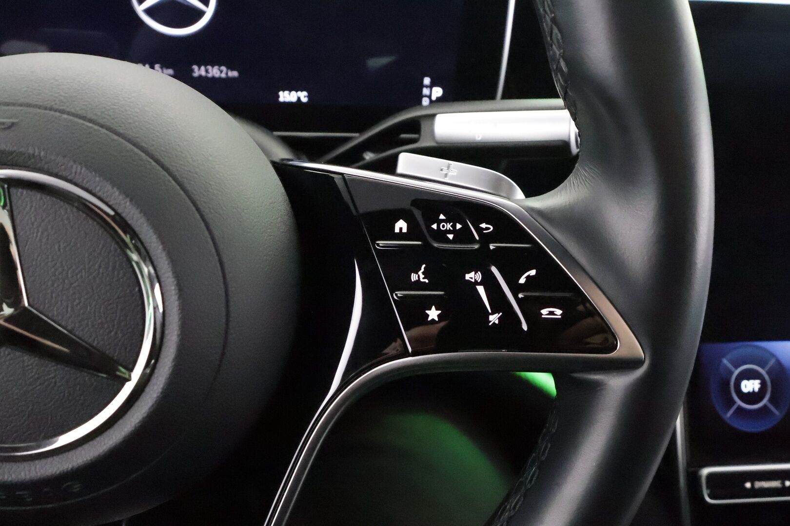 MERCEDES-BENZ EQS 2022 450+ * Distronic / Burmester / Koukku / Panorama / HUD / Nelipyöräohjaus / 360° / Muistipenkit / Digital-LED / Navi * - Kahdet renkaat - HULLU BLACKWEEK KORKOTARJOUS 2,49%