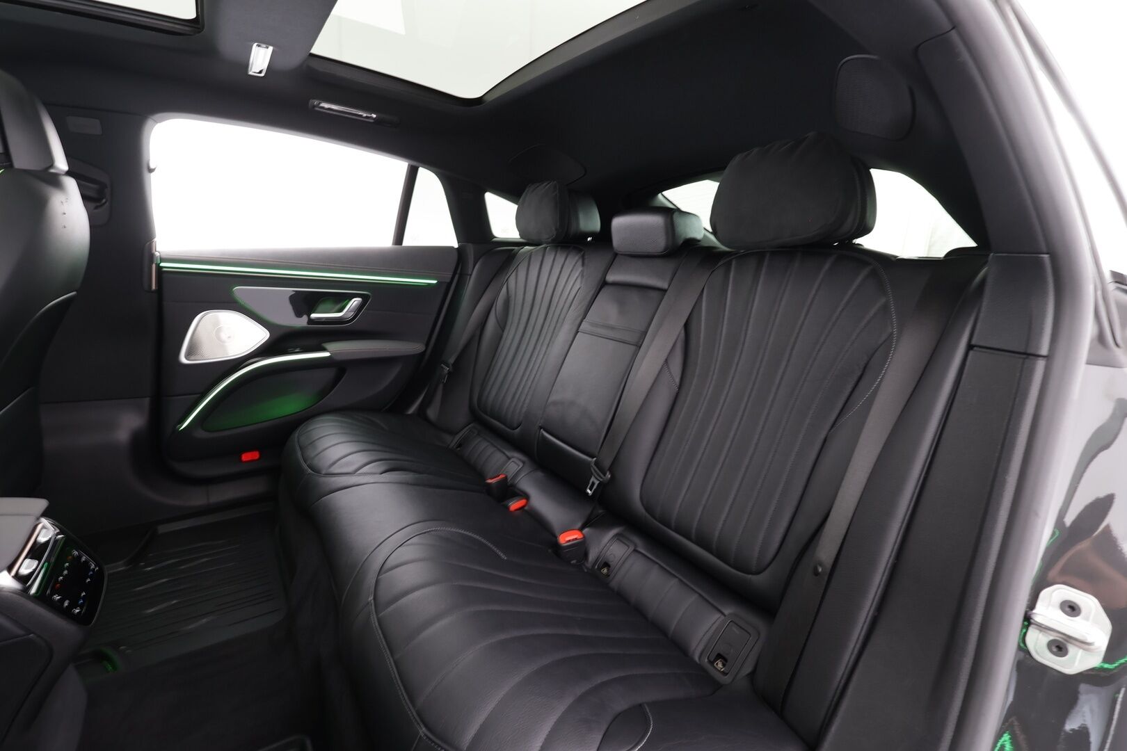 MERCEDES-BENZ EQS 2022 450+ * Distronic / Burmester / Koukku / Panorama / HUD / Nelipyöräohjaus / 360° / Muistipenkit / Digital-LED / Navi * - Kahdet renkaat - HULLU BLACKWEEK KORKOTARJOUS 2,49%