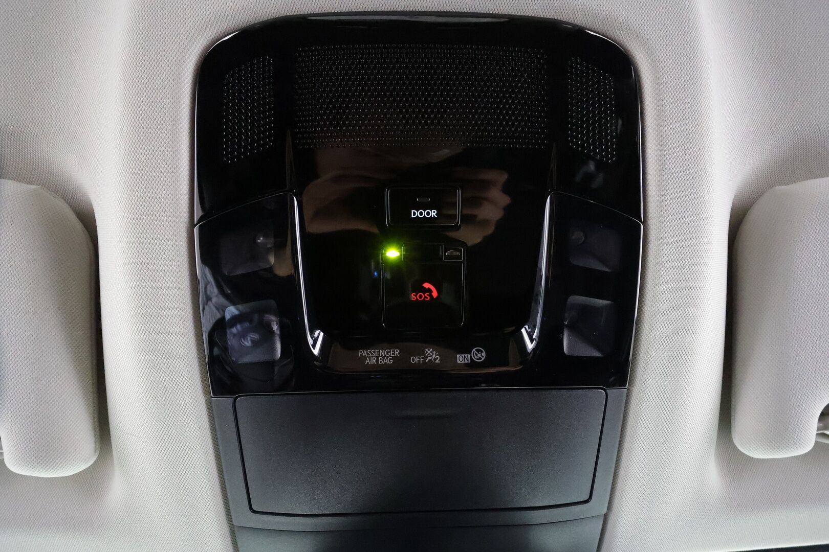 LEXUS NX 2022 450h+ AWD Executive * ACC / HUD / 360° / Muistipenkki / Ilmastoidut nahat / Koukku / LED / Navi / KeylessGo * - KATSO KAMPANJAHINTA! / Kahdet renkaat aluvanteilla / Merkkihuollettu - HULLUT VÄLIPÄIVÄT KORKOTARJOUS 2,49%