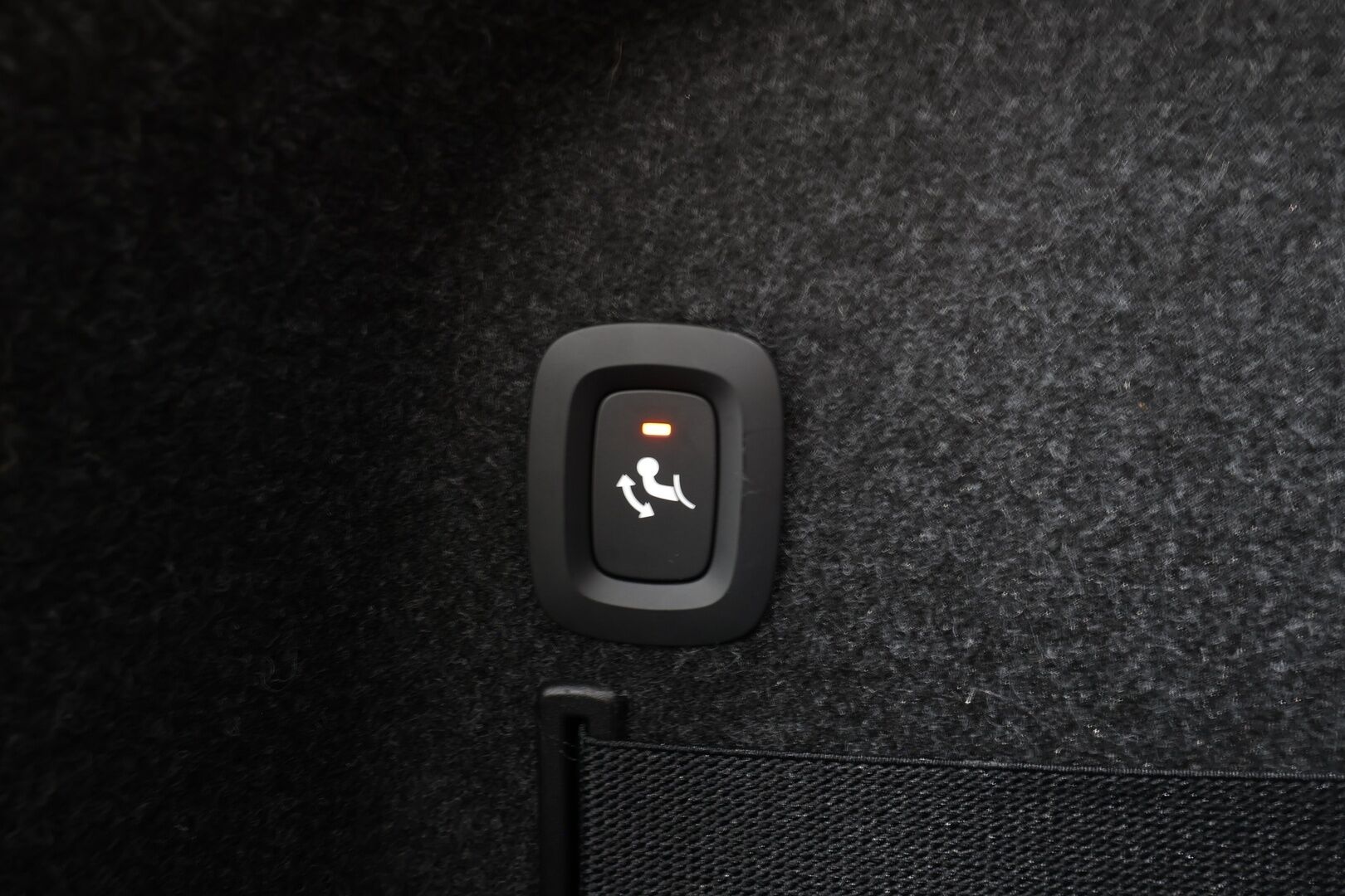 POLESTAR 2 2023 Standard Range Single Motor, 170kW, 69kWh * Pilot Lite & Plus / Koukku / Adapt.Vakkari / H&K / Muistipenkki 360-Kamera / Lämpöpumppu - Akku kuntotarkistettu / Merkkihuollettu