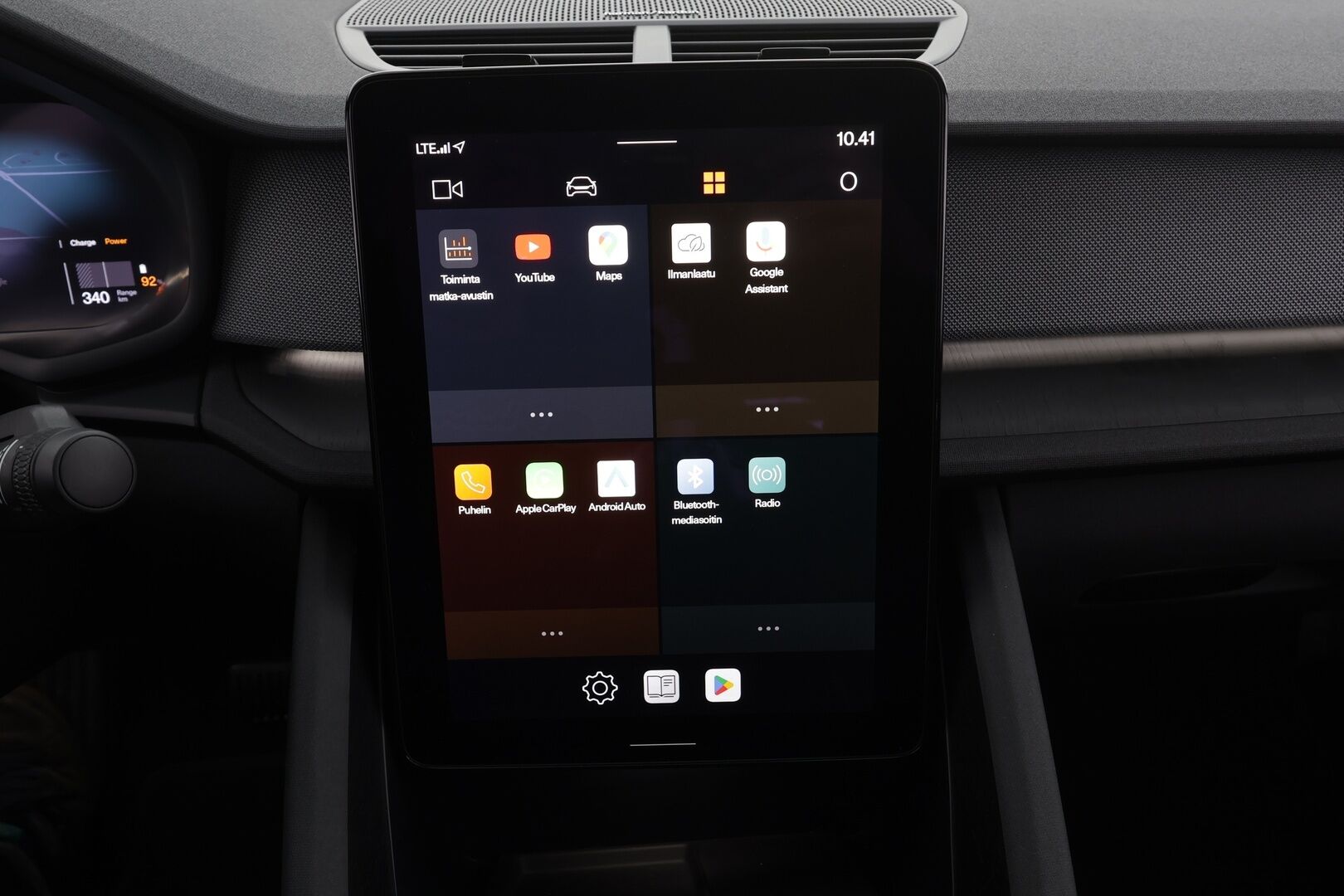 POLESTAR 2 2023 Single Motor 68 kWh Pilot Lite,Plus * ACC / Lasikatto / 360° / H&K / Muistipenkki / LED / Navi / ILP / Koukku * - Akku kuntotarkistettu / Merkkihuollettu - Osta nyt, maksa vasta ensi vuonna