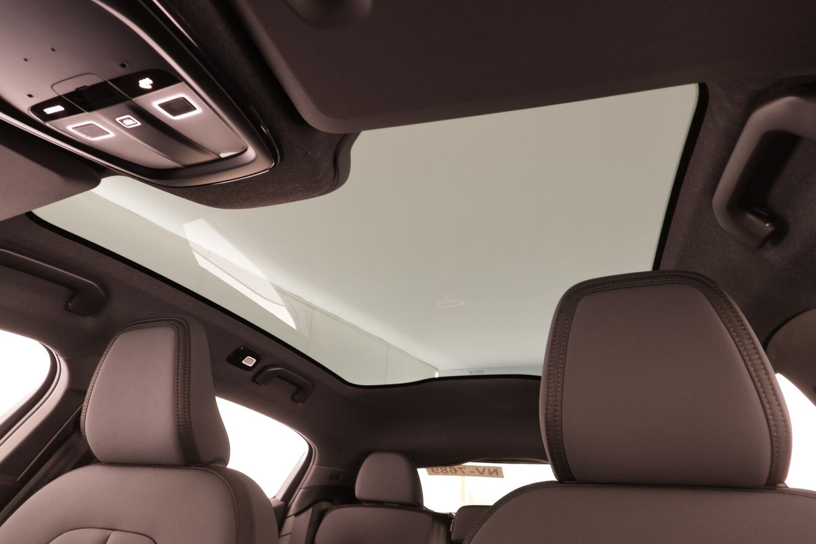 POLESTAR 2 2023 Standard Range Single Motor, 170kW, 69kWh * Pilot Lite & Plus / Koukku / Adapt.Vakkari / H&K / Muistipenkki 360-Kamera / Lämpöpumppu - Akku kuntotarkistettu / Merkkihuollettu