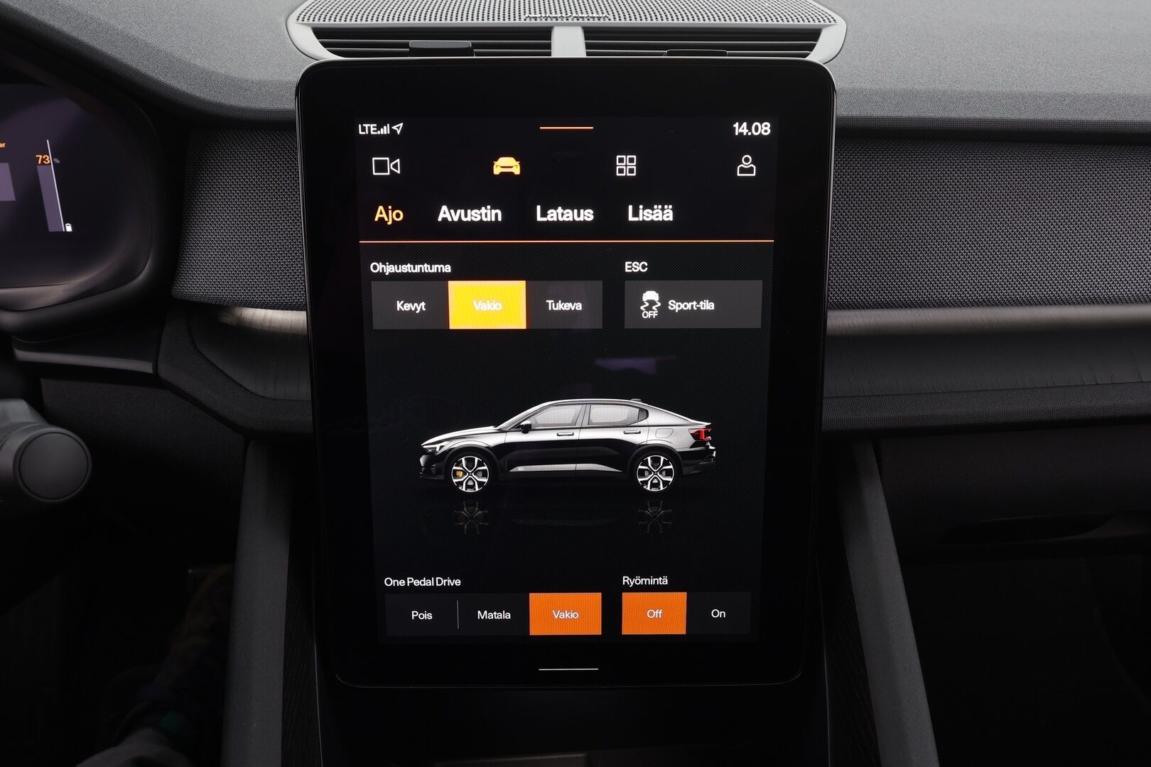 POLESTAR 2 2023 Single Motor 68 kWh Pilot Lite, Plus * ACC / ILP / H&K / 360° / Muistipenkki / Lasikatto / LED / Navi / Koukku * - Akku kuntotarkastettu! - Osta nyt, maksa vasta ensi vuonna