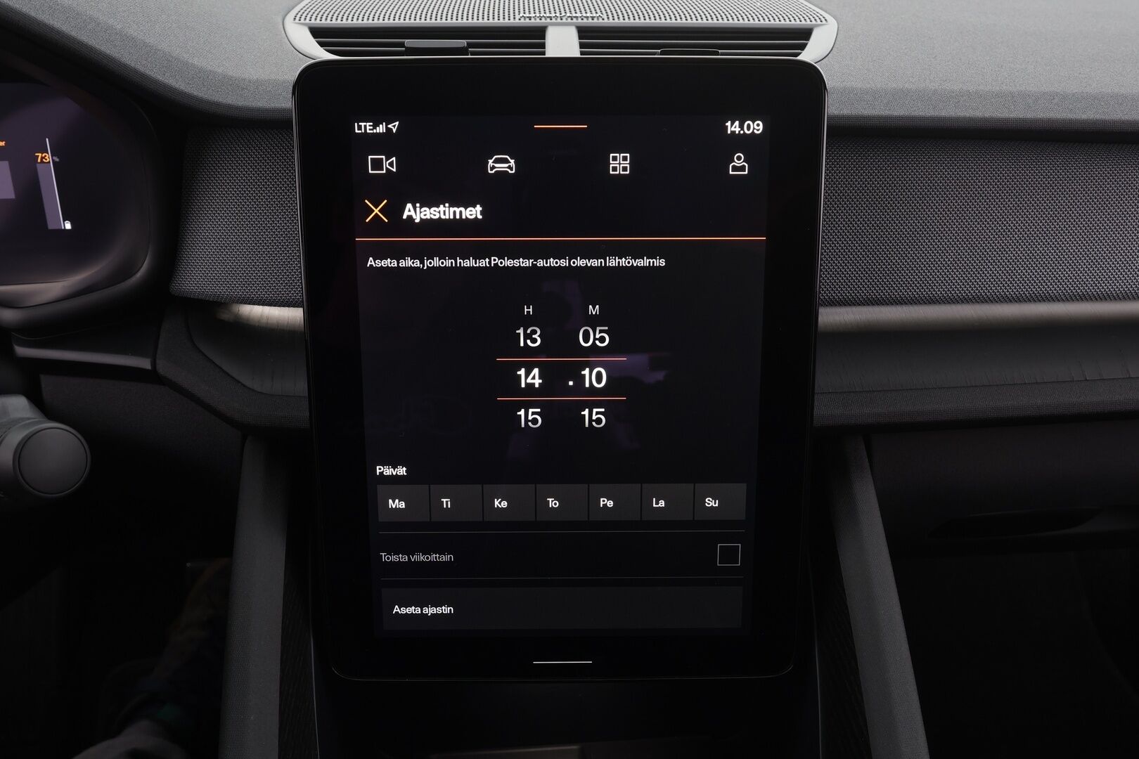 POLESTAR 2 2023 Single Motor 68 kWh Pilot Lite, Plus * ACC / ILP / H&K / 360° / Muistipenkki / Lasikatto / LED / Navi / Koukku * - Akku kuntotarkastettu! - Osta nyt, maksa vasta ensi vuonna