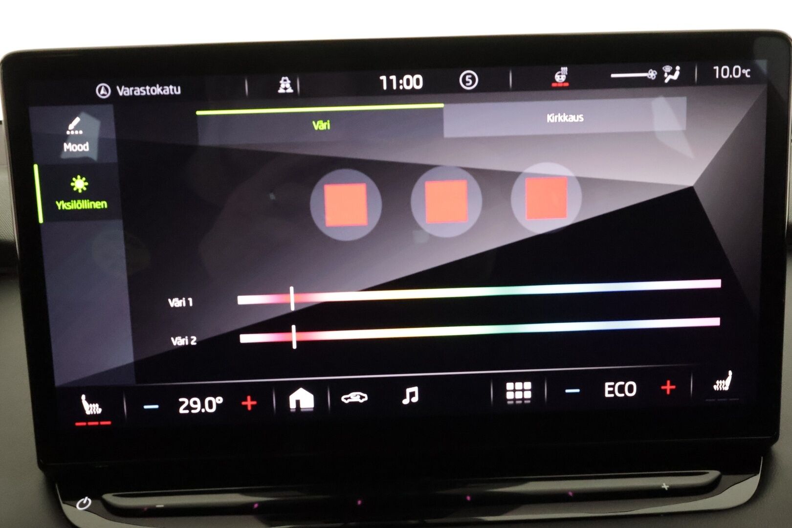 SKODA ENYAQ 2022 IV 80 X Sportline * ACC / HUD / 360° / Muistipenkit / ILP / Matrix LED / Koukku / Sporttipenkit * - Hierova kuljettajan istuin / Kahdet renkaat aluvanteilla / Merkkihuollettu / Huippuvarusteet!