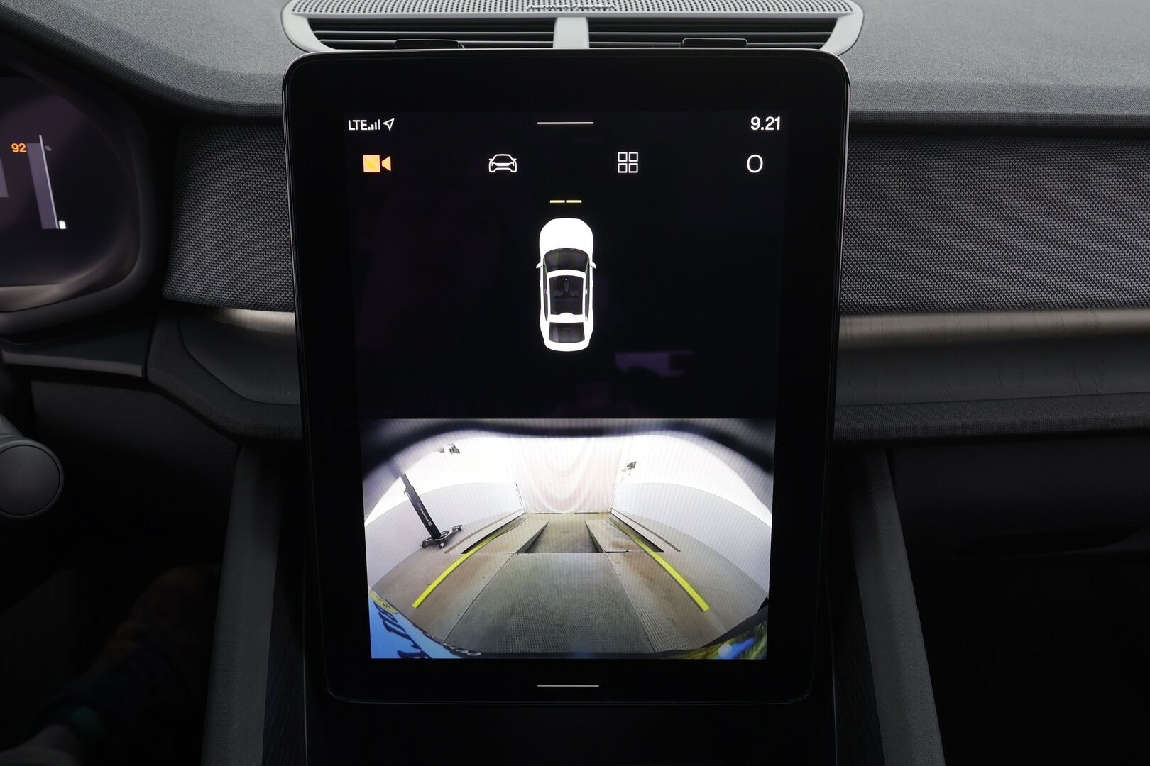 POLESTAR 2 2023 Standard Range Single Motor, 170kW * Lasikatto / ILP / Koukku / H&K / ACC / LED / 360° / Sportpenkki Muistilla / Navi * - Akku kuntotarkastettu / 2x Latauskaapelit / Merkkihuollettu! - Osta nyt, maksa vasta ensi vuonna