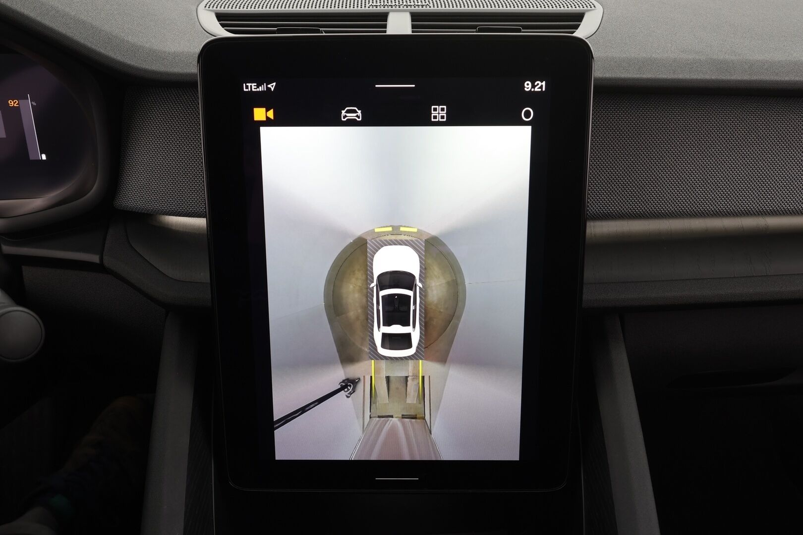 POLESTAR 2 2023 Standard Range Single Motor, 170kW * Lasikatto / ILP / Koukku / H&K / ACC / LED / 360° / Sportpenkki Muistilla / Navi * - Akku kuntotarkastettu / 2x Latauskaapelit / Merkkihuollettu! - Osta nyt, maksa vasta ensi vuonna