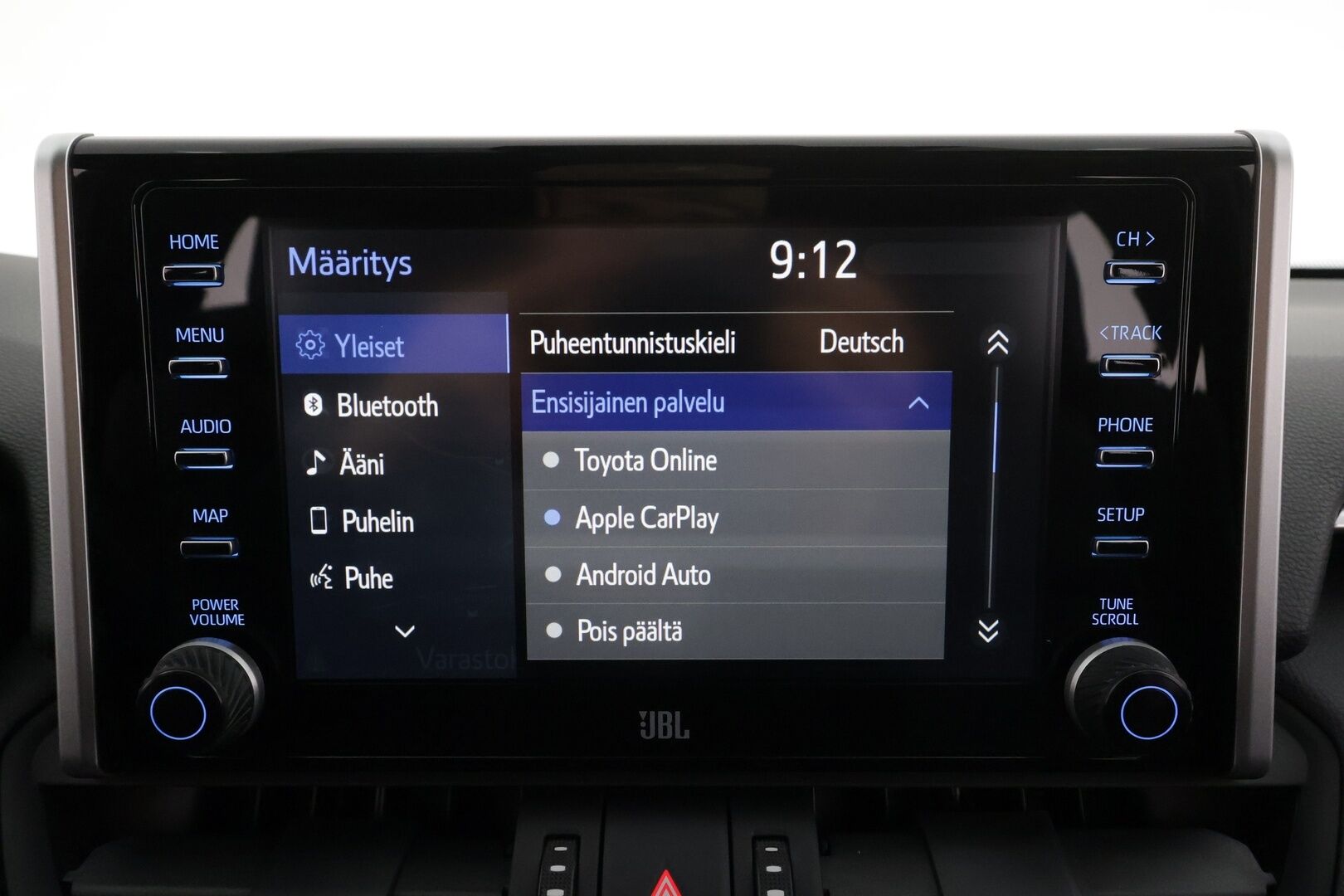 TOYOTA RAV4 2019 2.5 Hybrid Style * ACC / P.kamera / LED / Navi / Sähköpenkki / 360° / JBL / Puolinahat / KeylessGo * - Kahdet renkaat aluvanteilla / Merkkihuollettu - Osta nyt, maksa vasta ensi vuonna