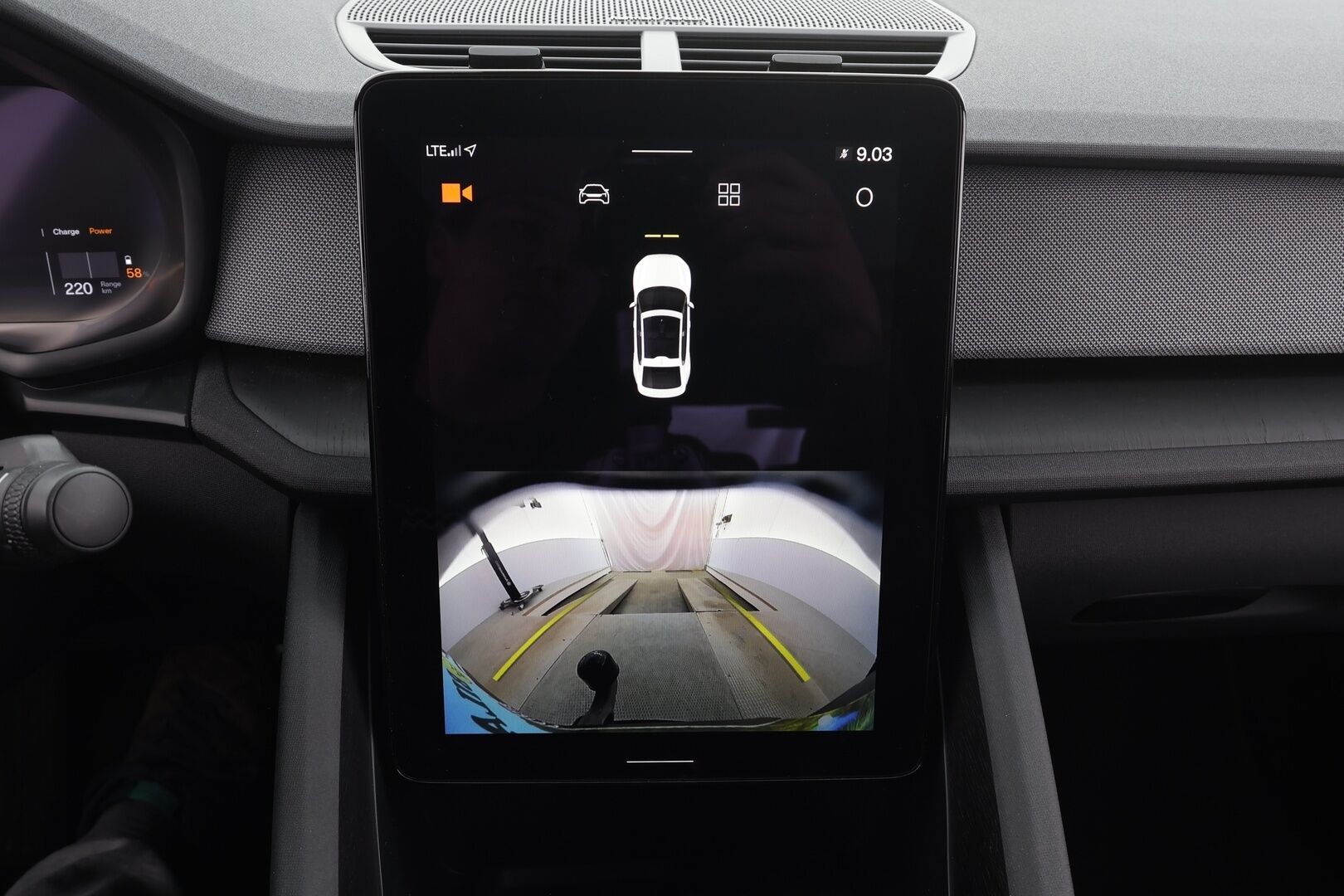 POLESTAR 2 2023 Standard Range Single Motor, 170kW * Lasikatto / ILP / Koukku / H&K / ACC / LED / 360° / Sportpenkki Muistilla / Navi * - Akku kuntotarkistettu / 2x Latauskaapelit / Kahdet renkaat - Osta nyt, maksa vasta ensi vuonna