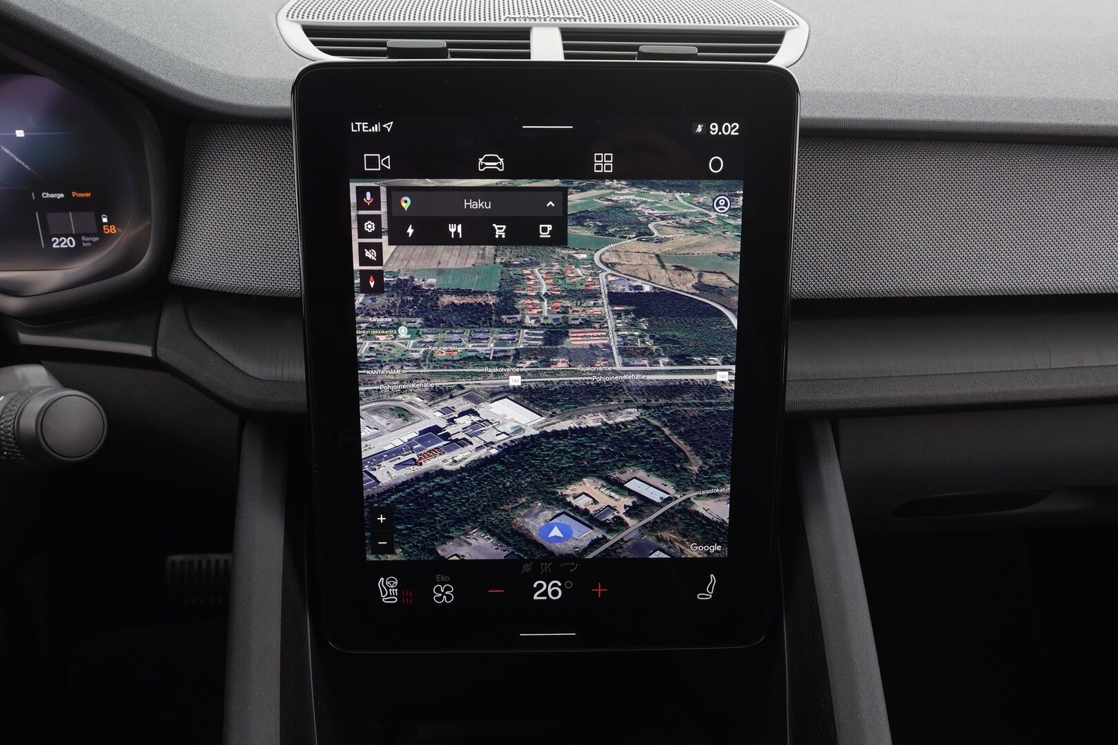 POLESTAR 2 2023 Standard Range Single Motor, 170kW * Lasikatto / ILP / Koukku / H&K / ACC / LED / 360° / Sportpenkki Muistilla / Navi * - Akku kuntotarkistettu / 2x Latauskaapelit / Kahdet renkaat - Osta nyt, maksa vasta ensi vuonna