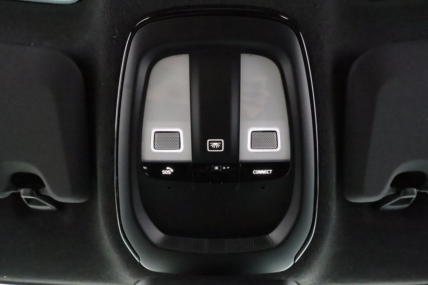 POLESTAR 2 2023 Standard Range Single Motor, 170kW * Lasikatto / ILP / Koukku / H&K / ACC / LED / 360° / Sportpenkki Muistilla / Navi * - Akku kuntotarkistettu / 2x Latauskaapelit / Kahdet renkaat - Osta nyt, maksa vasta ensi vuonna