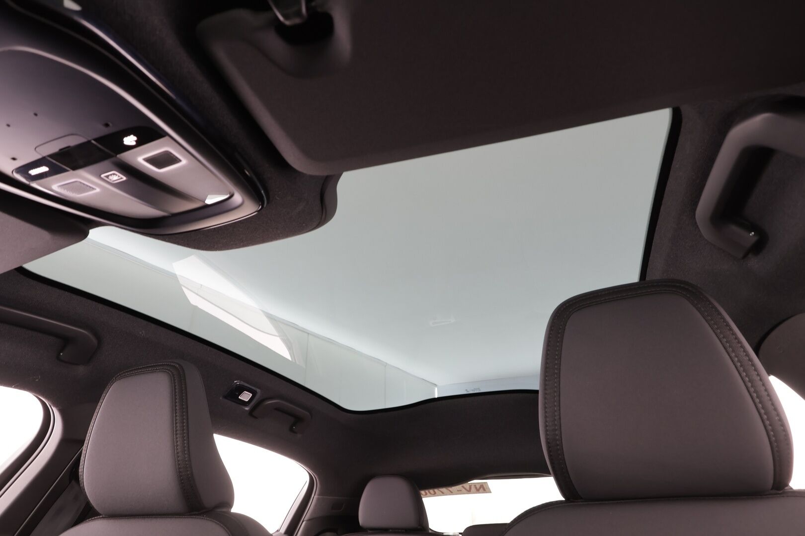 POLESTAR 2 2023 Standard Range Single Motor, 170kW * Lasikatto / ILP / Koukku / H&K / ACC / LED / 360° / Sportpenkki Muistilla / Navi * - Akku kuntotarkistettu / 2x Latauskaapelit / Kahdet renkaat - Osta nyt, maksa vasta ensi vuonna