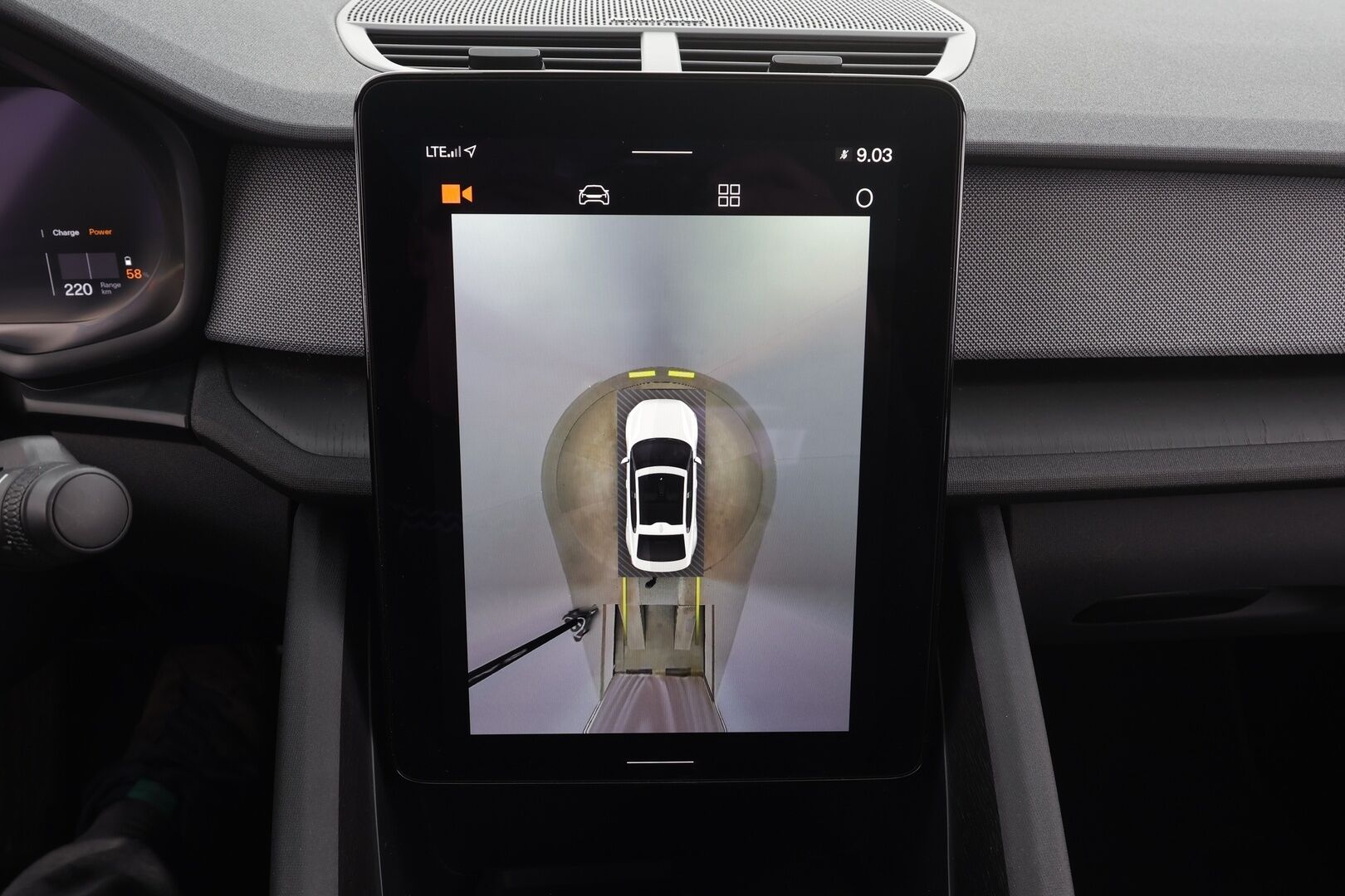 POLESTAR 2 2023 Standard Range Single Motor, 170kW * Lasikatto / ILP / Koukku / H&K / ACC / LED / 360° / Sportpenkki Muistilla / Navi * - Akku kuntotarkistettu / 2x Latauskaapelit / Kahdet renkaat - Osta nyt, maksa vasta ensi vuonna