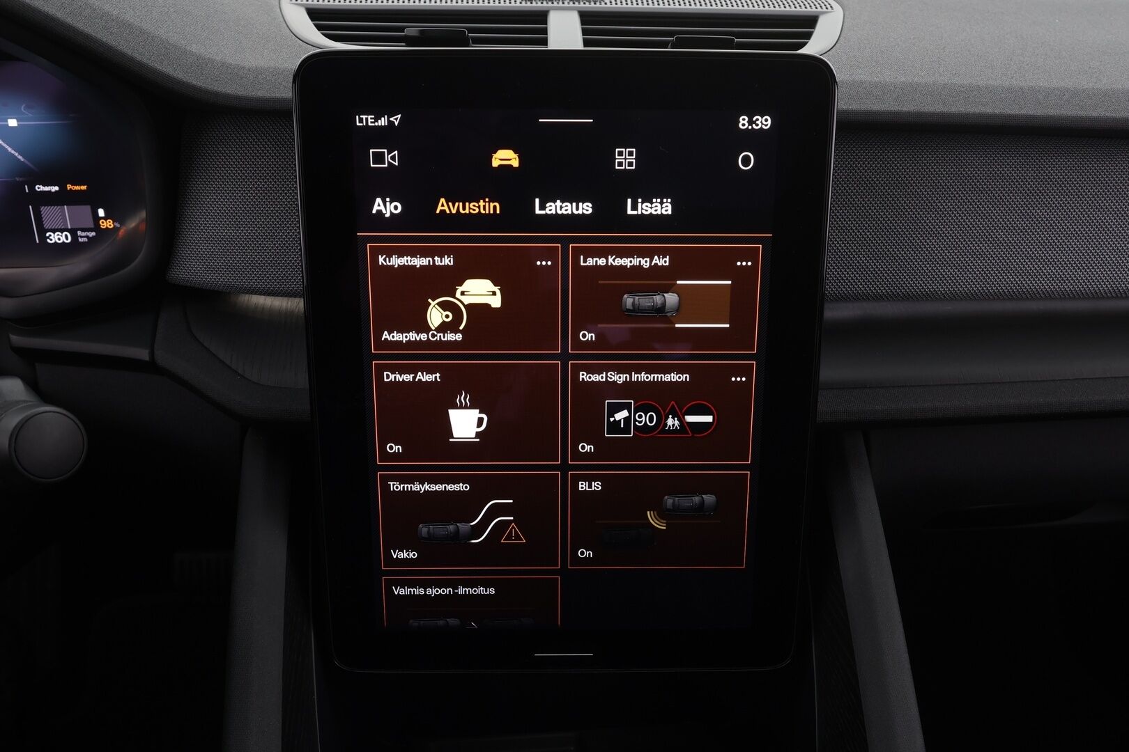 POLESTAR 2 2023 Single Motor 68 kWh Pilot Lite, Plus * ACC / 360° / ILP / LED / Navi / Muistipenkki / Koukku / Lasikatto / H&K * - Akku kuntotarkistettu - Osta nyt, maksa vasta ensi vuonna