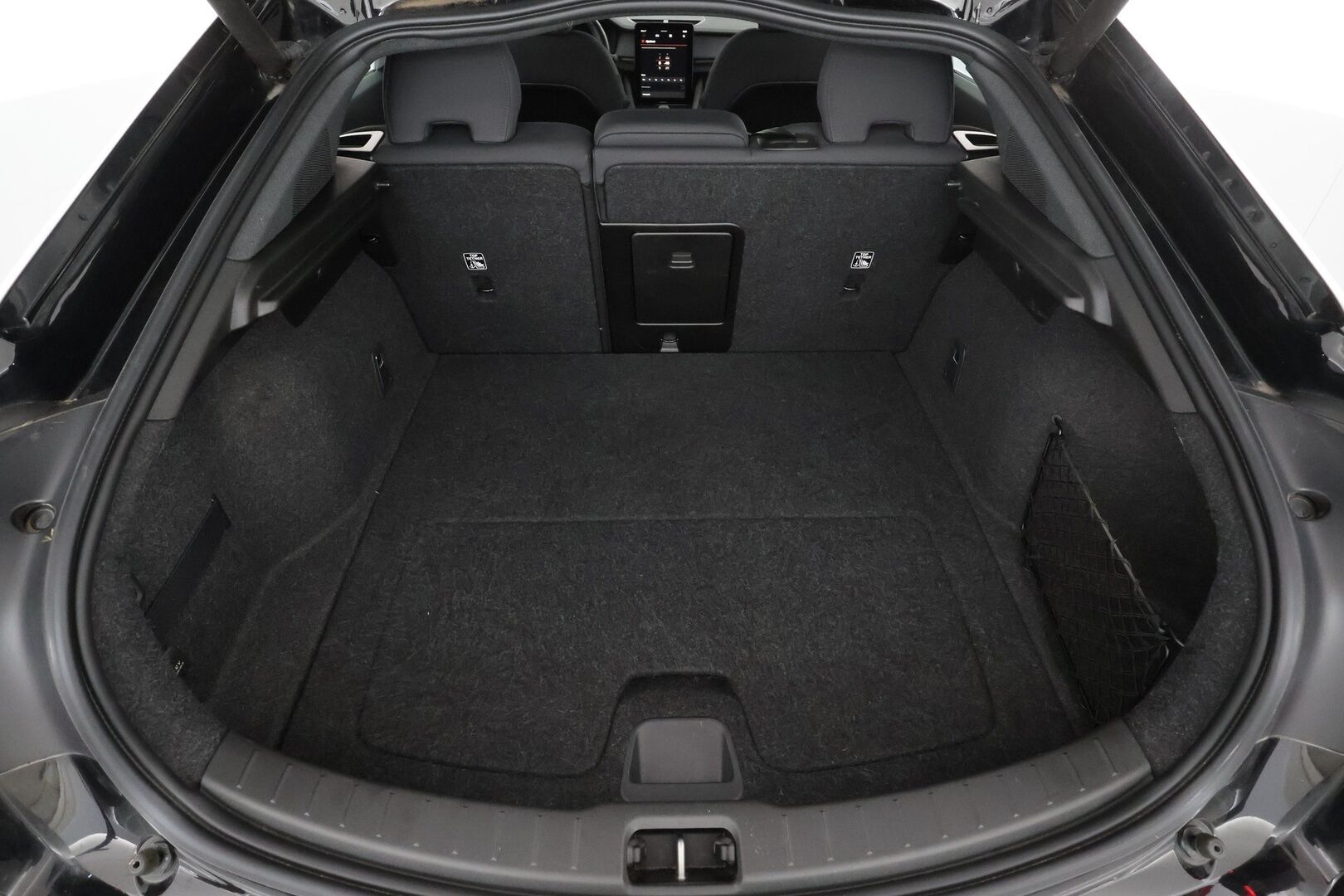 POLESTAR 2 2023 Single Motor 68 kWh Pilot Lite, Plus * ACC / 360° / ILP / LED / Navi / Muistipenkki / Koukku / Lasikatto / H&K * - Akku kuntotarkistettu - Osta nyt, maksa vasta ensi vuonna