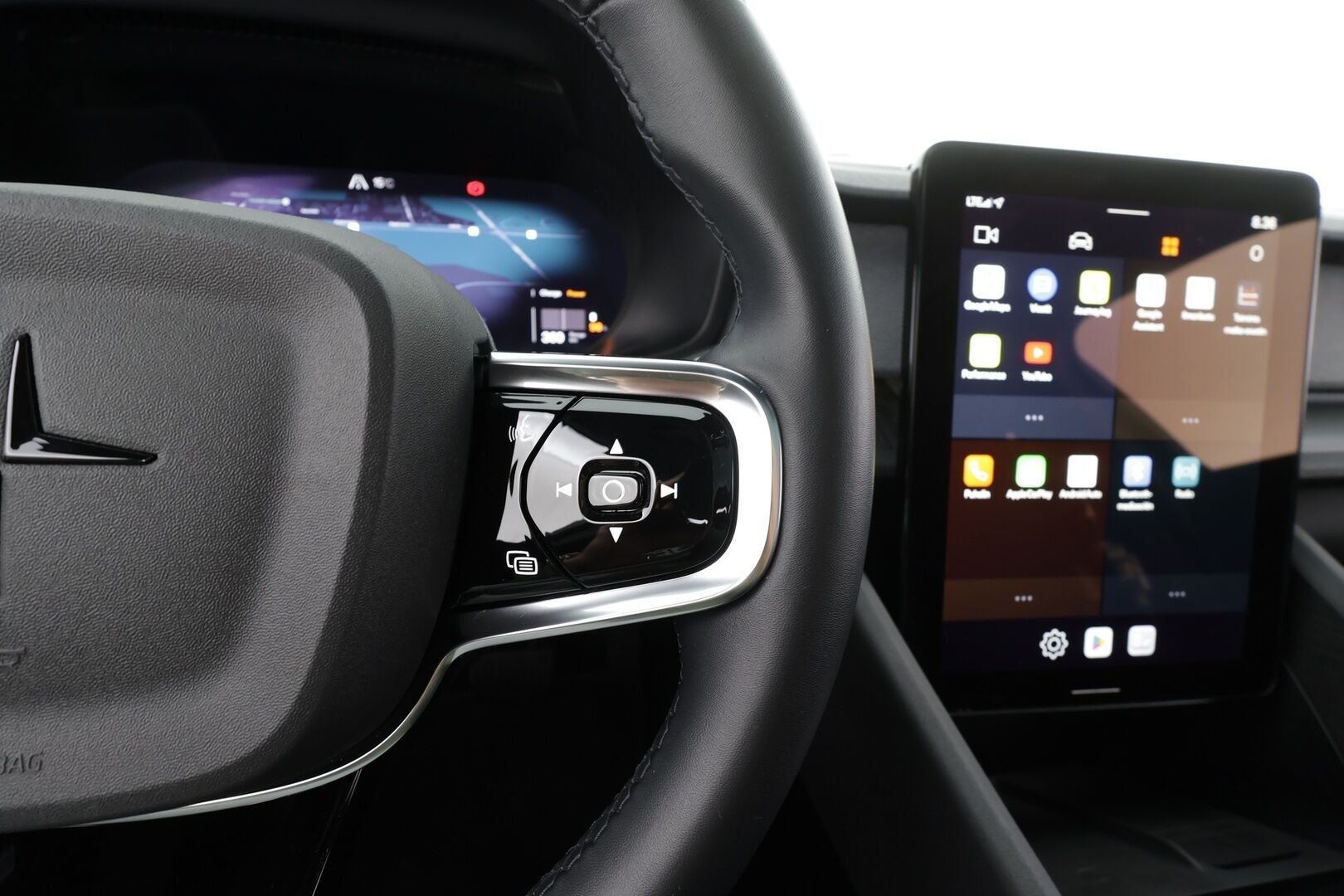 POLESTAR 2 2023 Single Motor 68 kWh Pilot Lite, Plus * ACC / 360° / ILP / LED / Navi / Muistipenkki / Koukku / Lasikatto / H&K * - Akku kuntotarkistettu - Osta nyt, maksa vasta ensi vuonna