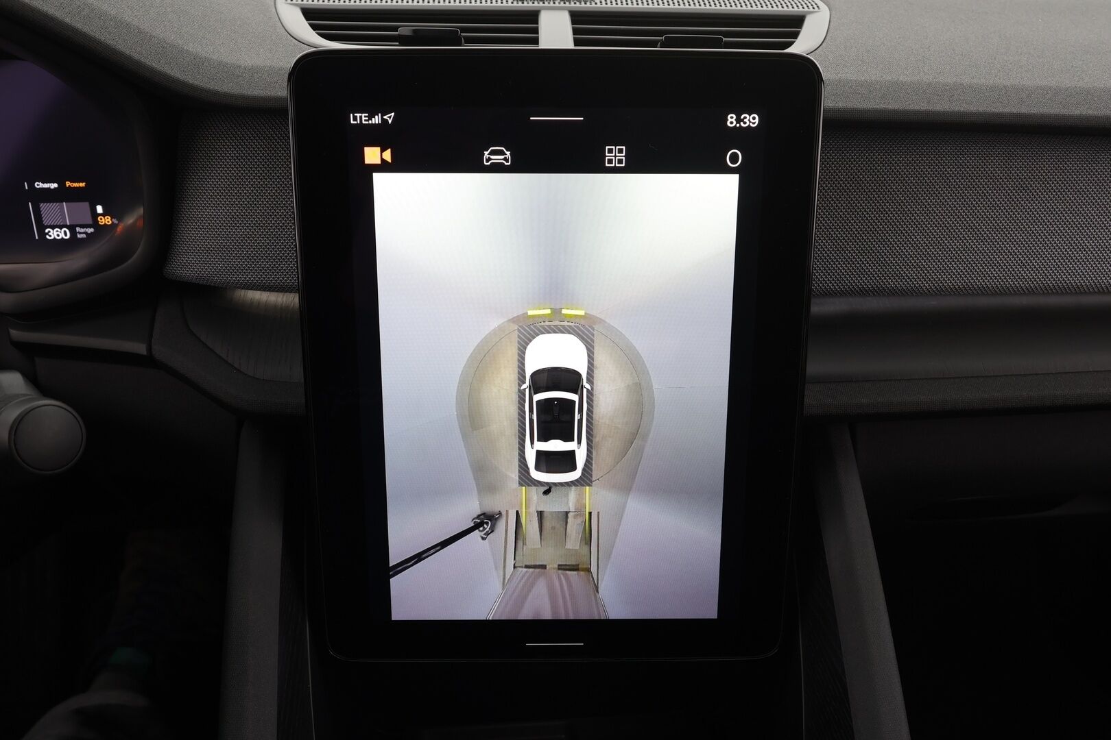 POLESTAR 2 2023 Single Motor 68 kWh Pilot Lite, Plus * ACC / 360° / ILP / LED / Navi / Muistipenkki / Koukku / Lasikatto / H&K * - Akku kuntotarkistettu - Osta nyt, maksa vasta ensi vuonna