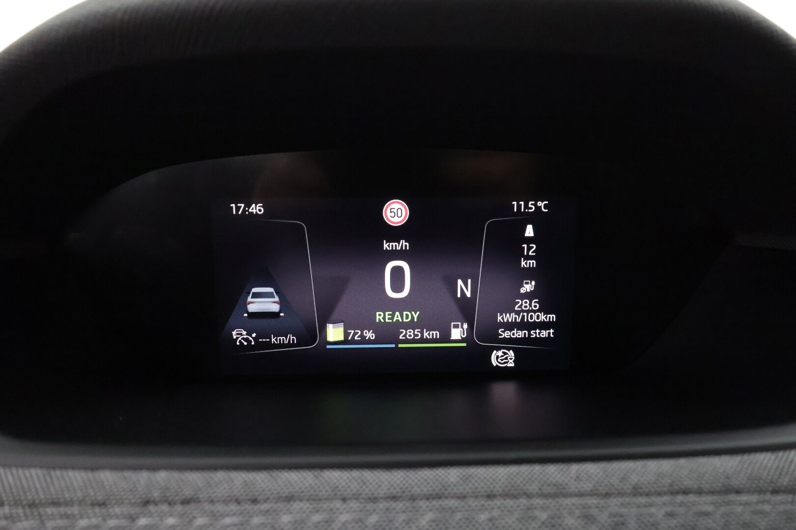 SKODA ENYAQ 2022 80x 4x4 iV * ILP / Koukku /  ACC / Matrix-LED / P.kamera / Navi / Kaistavahti / Digimittaristo / Ambient-valot * - Merkkihuollot - HULLU BLACKWEEK KORKOTARJOUS 2,49%