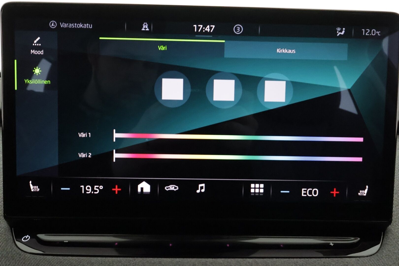 SKODA ENYAQ 2022 80x 4x4 iV * ILP / Koukku /  ACC / Matrix-LED / P.kamera / Navi / Kaistavahti / Digimittaristo / Ambient-valot * - Merkkihuollot - HULLU BLACKWEEK KORKOTARJOUS 2,49%