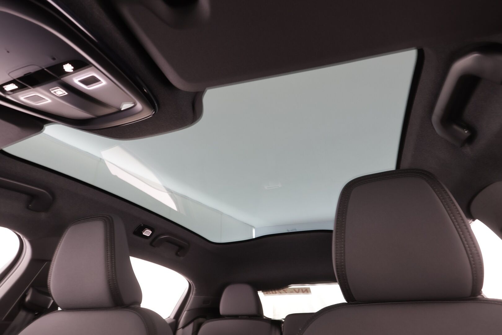 POLESTAR 2 2023 Single Motor 68 kWh Pilot Lite, Plus * ACC / 360° / H&K / ILP / Muistipenkki / Lasikatto / LED / Navi / Koukku * - Merkkihuollettu - Osta nyt, maksa vasta ensi vuonna