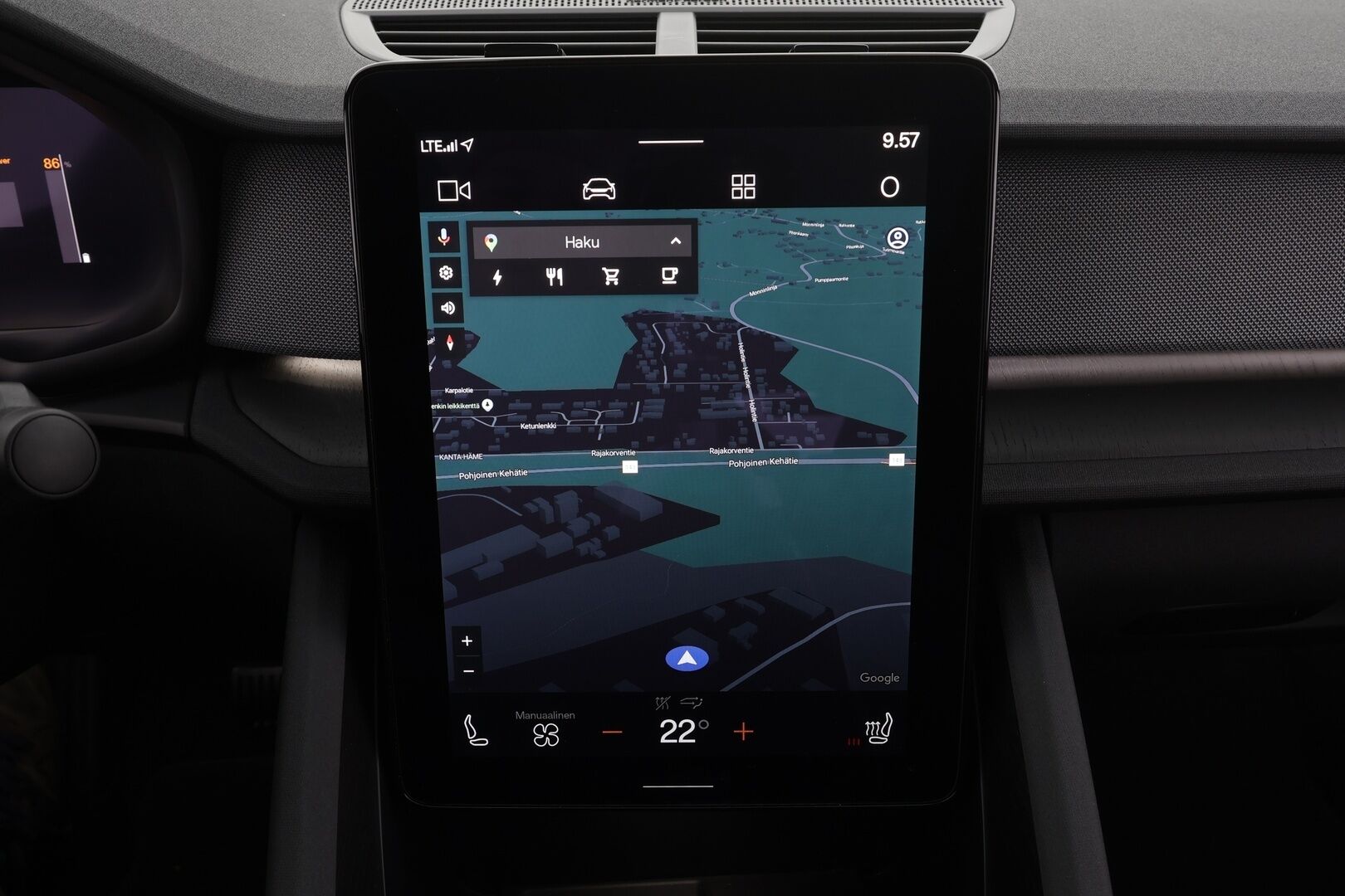 POLESTAR 2 2023 Single Motor 68 kWh Pilot Lite, Plus * ACC / 360° / H&K / ILP / Muistipenkki / Lasikatto / LED / Navi / Koukku * - Merkkihuollettu - Osta nyt, maksa vasta ensi vuonna