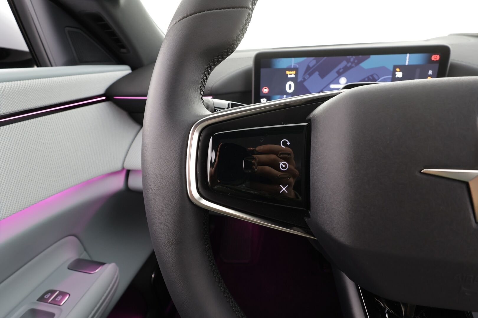 POLESTAR 4 2024 Long Range Single Motor * ACC / HUD / 360° / Lasikatto / Pixel LED / Muistipenkki / ILP / H&K / Puolinahat * - Pilot ja Plus paketti - Osta nyt, maksa vasta ensi vuonna