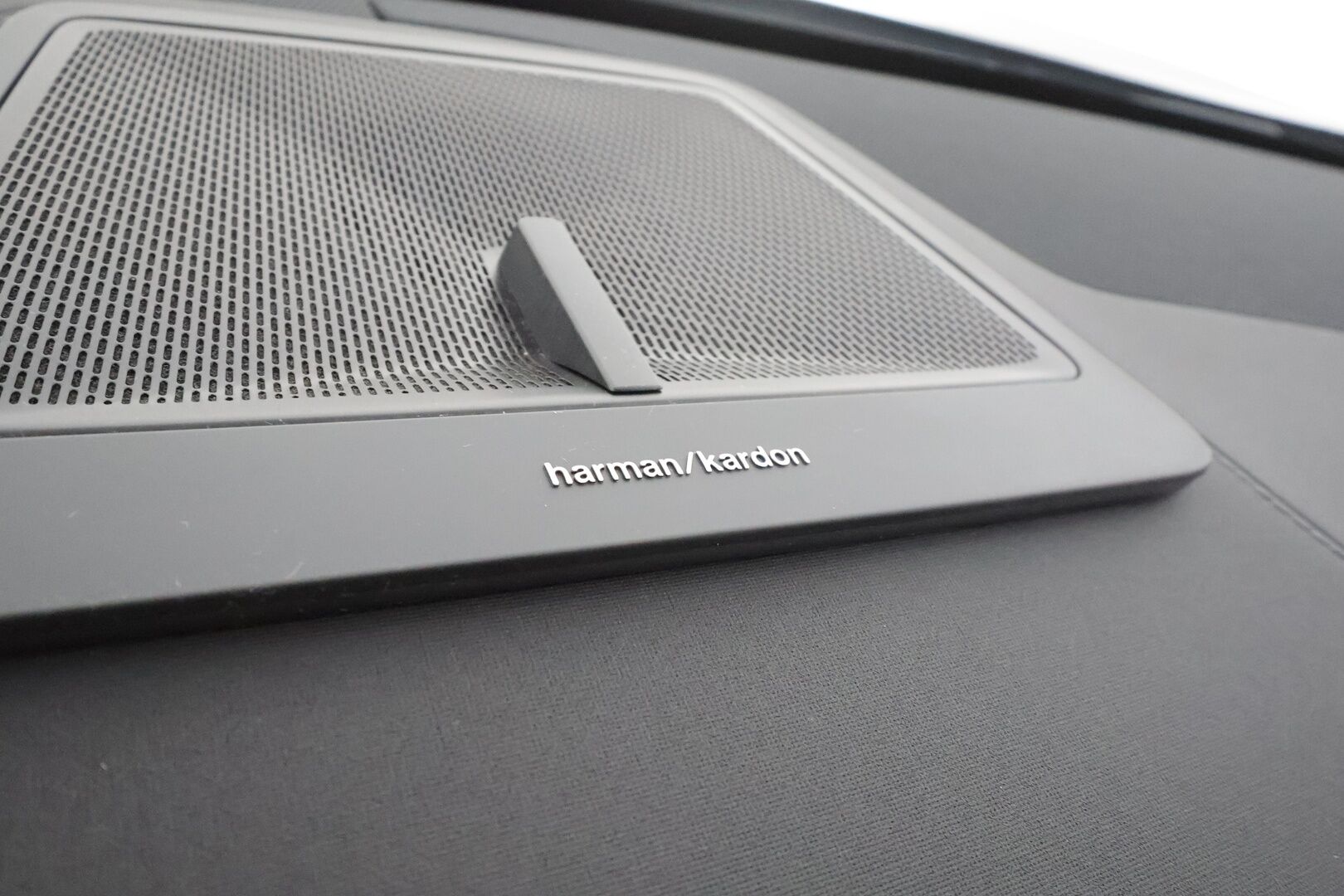 POLESTAR 4 2024 Long Range Single Motor Pro * Pilot&Plus / ILP / ACC / Pixel-LED / H&K / 360° / Sportpenkki Muistilla / Lasikatto * - Osta nyt, maksa vasta ensi vuonna