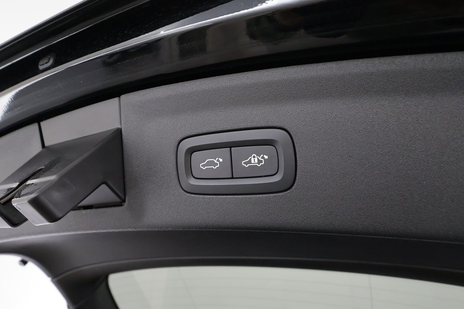 POLESTAR 2 2023 Long Range Single Motor, 170kW, 78kWh * ACC / ILP / H&K / 360° / Muistipenkki / Lasikatto / LED / Navi * - Akku kuntotarkastettu - Osta nyt, maksa vasta ensi vuonna