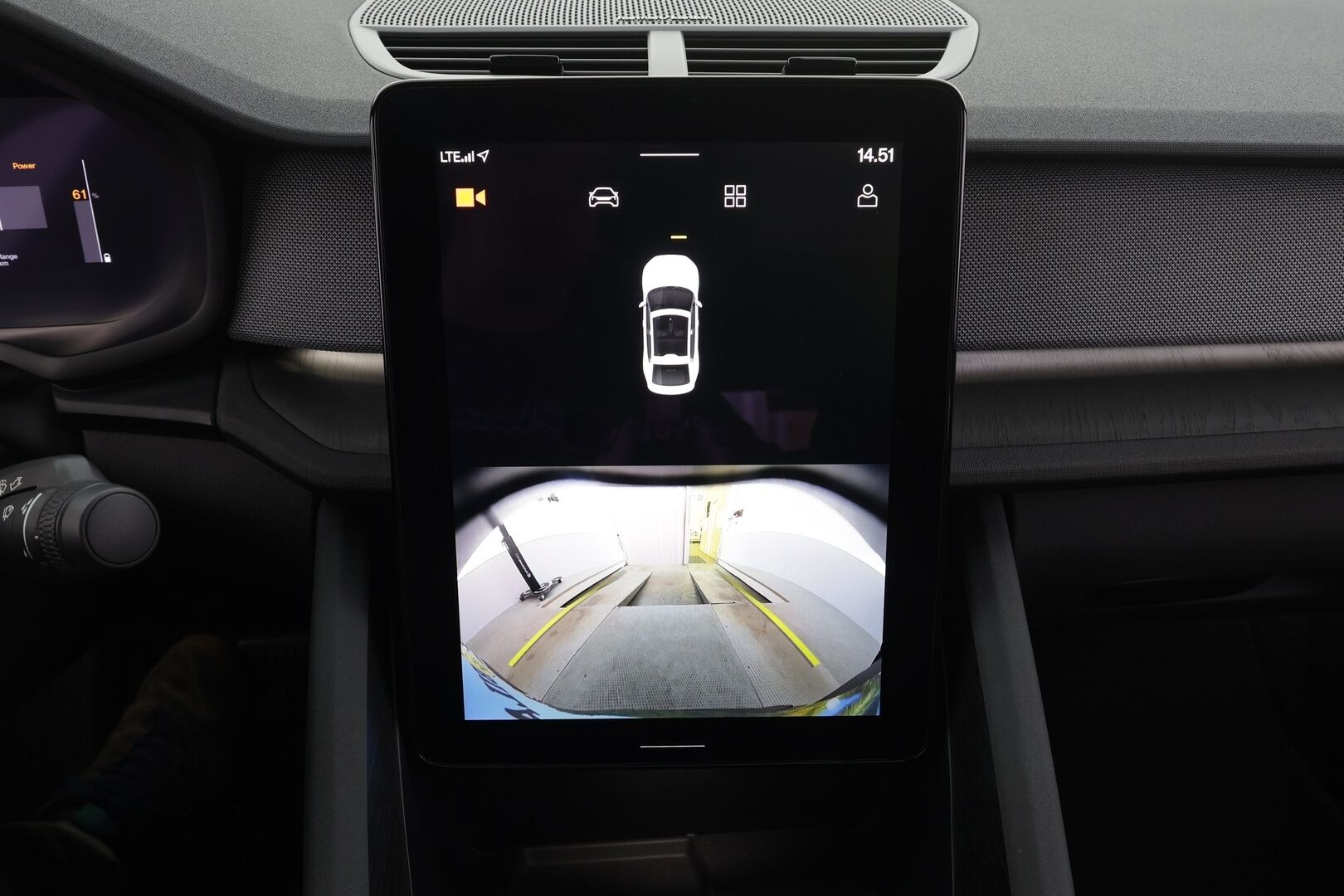 POLESTAR 2 2023 Long Range Single Motor, 170kW, 78kWh * ACC / ILP / H&K / 360° / Muistipenkki / Lasikatto / LED / Navi * - Akku kuntotarkastettu - Osta nyt, maksa vasta ensi vuonna