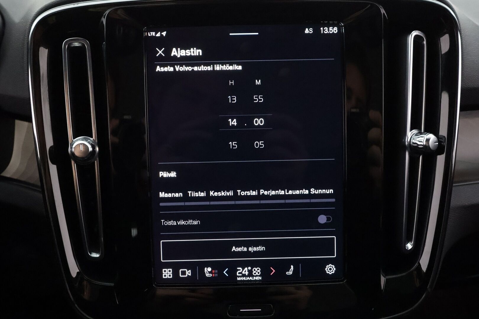 Volvo C40 2022 Recharge Twin Motor  Ultimate Dark * ACC / 360° / ILP / Muistipenkki / Pixel LED / Facelift / Navi / Koukku / Lasikatto / H&K * - Akku kuntotarkastettu / Kahdet renkaat aluvanteilla / Merkkihuollettu - HULLU BLACKWEEK KORKOTARJOUS 2,49%