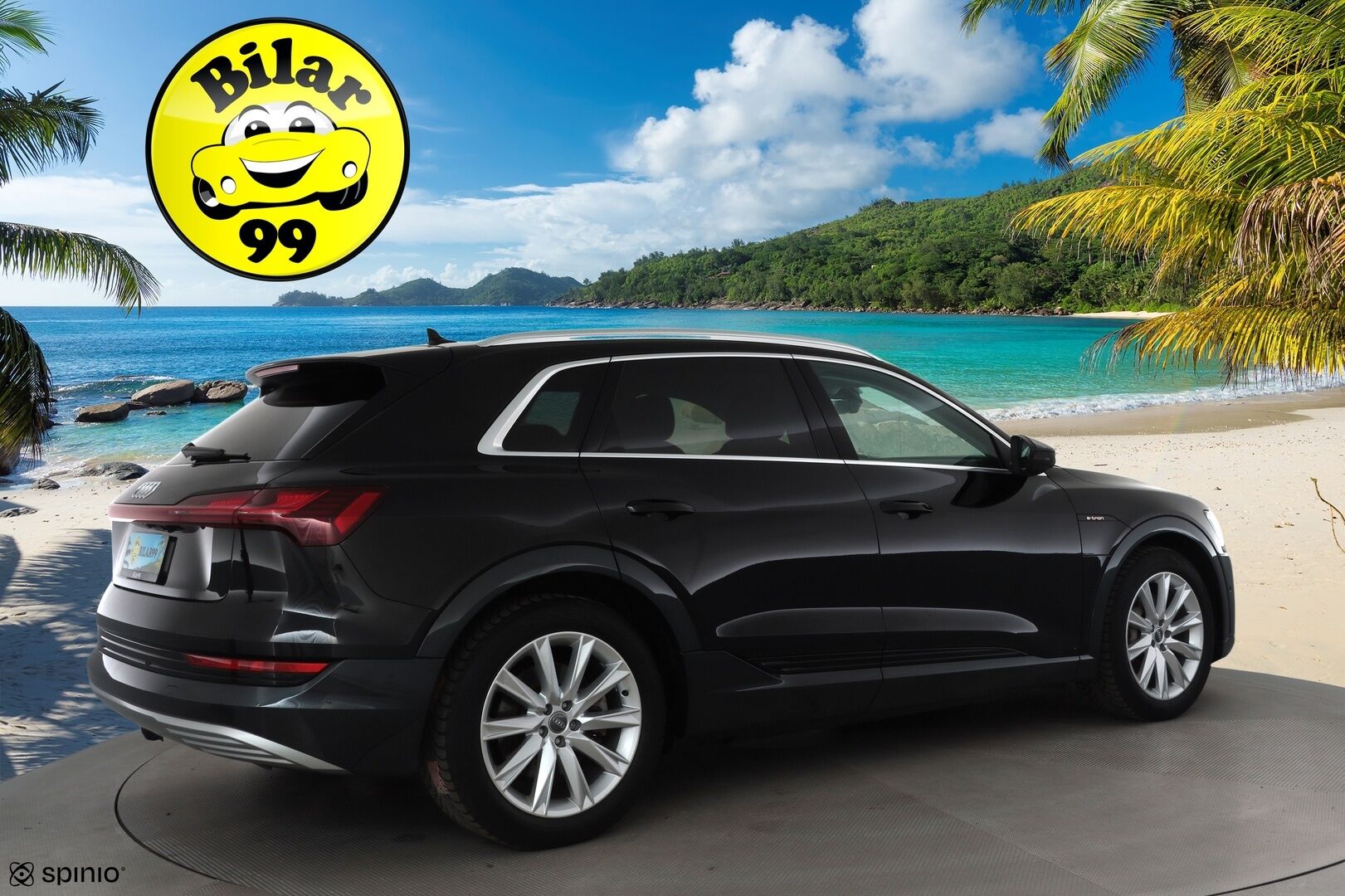 AUDI E-TRON 2022 Advanced 55 quattro * ACC / LED / P.Kamera / Koukku / Muistipenkki / Navi / Kaistavahti / Digimittaristo * - Akku kuntotarkastettu SoH 94,6% / 2x Latauskaapelit / Kahdet renkaat - Osta nyt, maksa vasta ensi vuonna