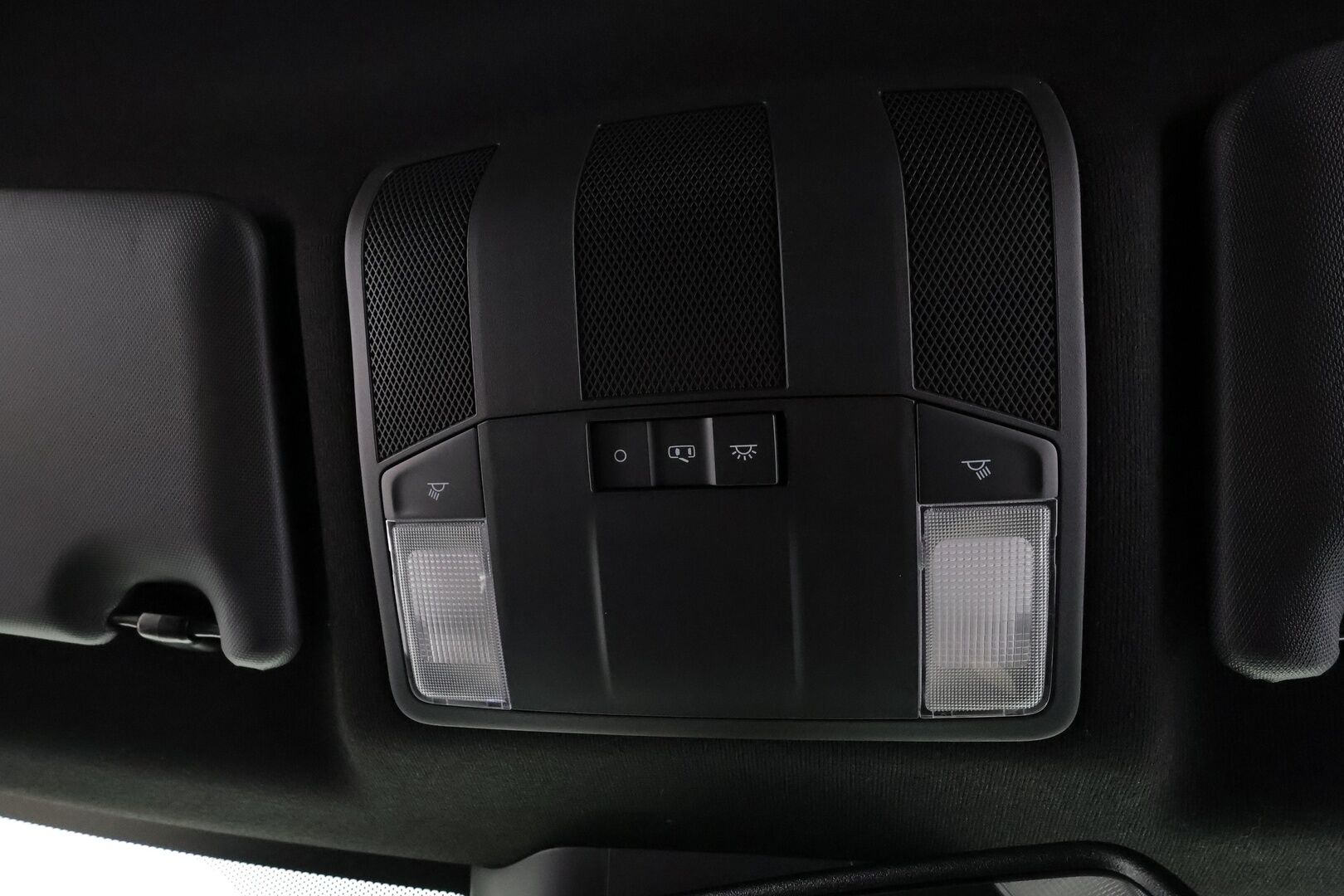 MITSUBISHI ECLIPSE CROSS 2025 2.4 PHEV Instyle Plus 4WD * ACC / 360° / LED / Navi / Sähköpenkki / KeylessGo / Puolinahat / Ratinlämmitin *