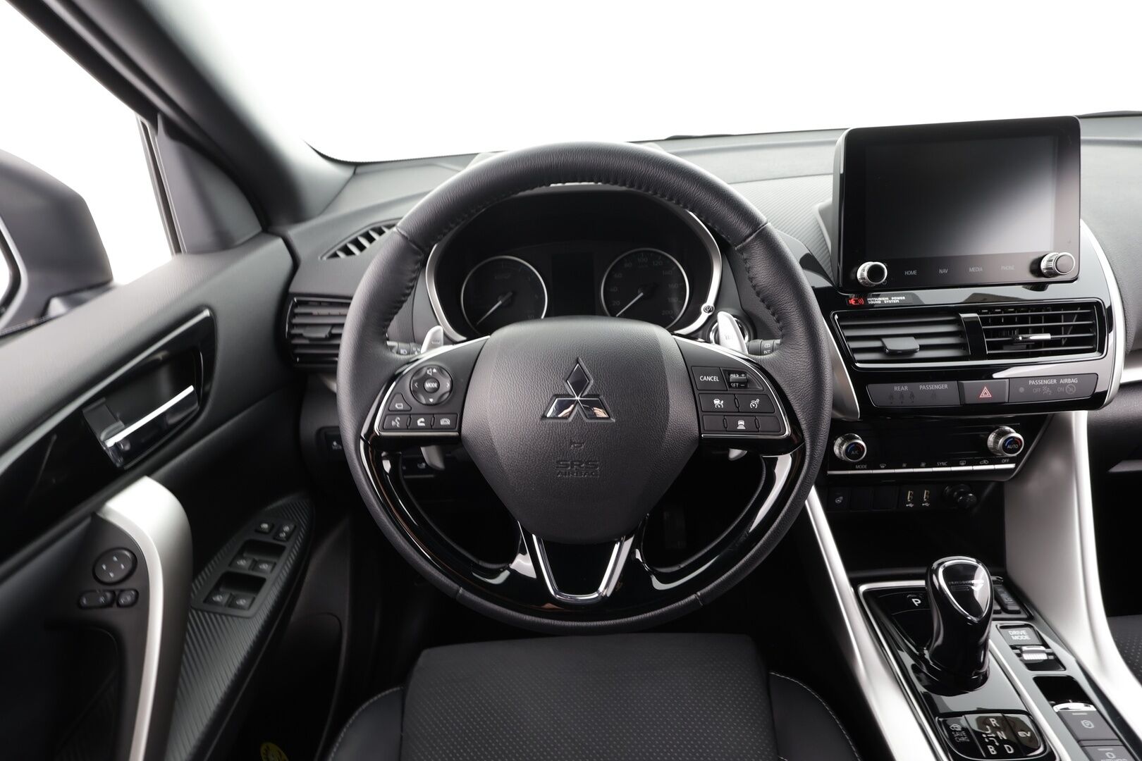 MITSUBISHI ECLIPSE CROSS 2025 2.4 PHEV Instyle Plus 4WD * ACC / 360° / LED / Navi / Sähköpenkki / KeylessGo / Puolinahat / Ratinlämmitin * - Osta nyt, maksa vasta ensi vuonna