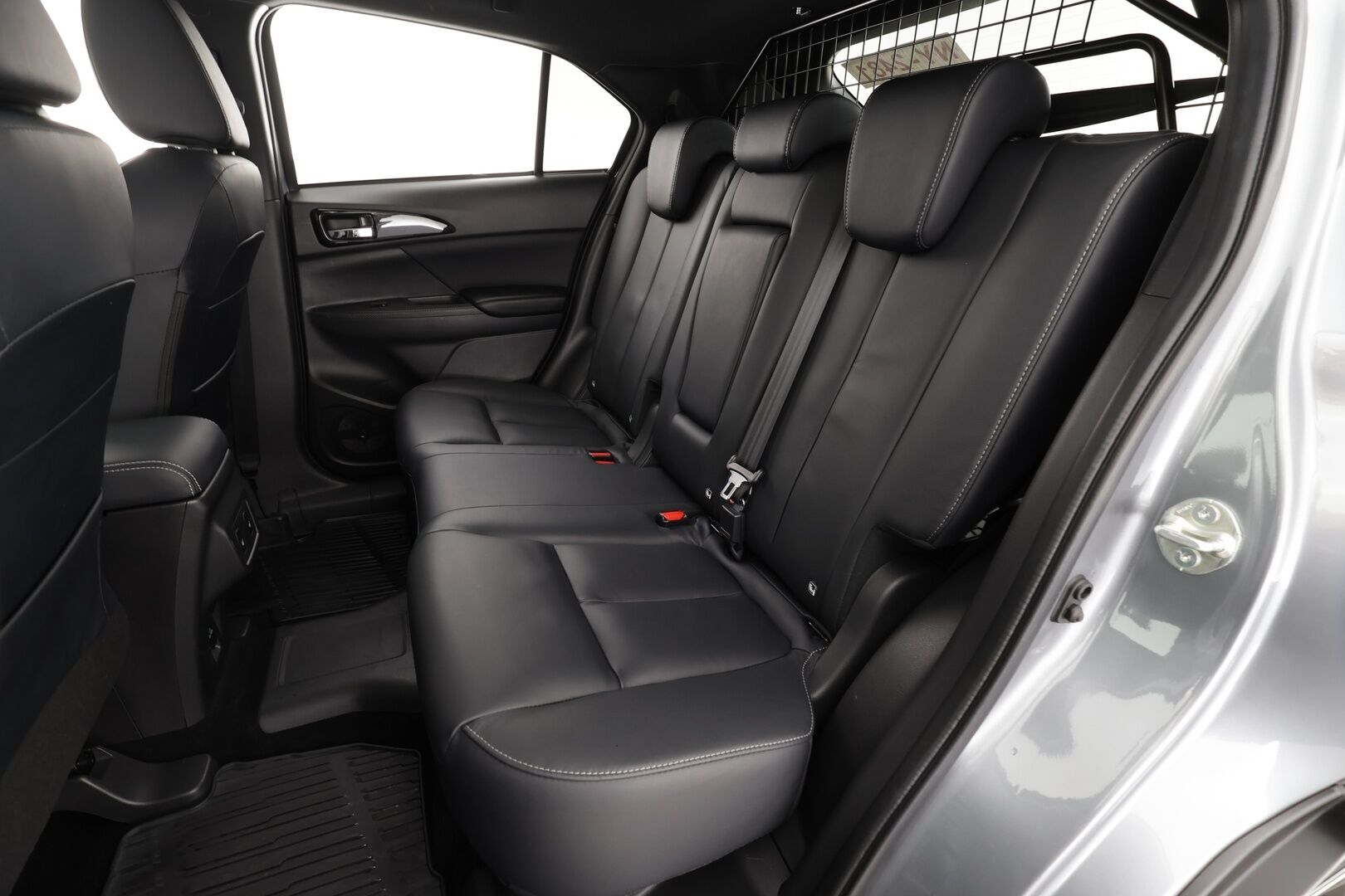 MITSUBISHI ECLIPSE CROSS 2022 2.4 PHEV Instyle 4WD * ACC / HUD / 360° / Sähköpenkit / Panorama / Nahat / KeylessGo / Navi / LED * - Merkkihuollettu - HULLU BLACKWEEK KORKOTARJOUS 2,49%