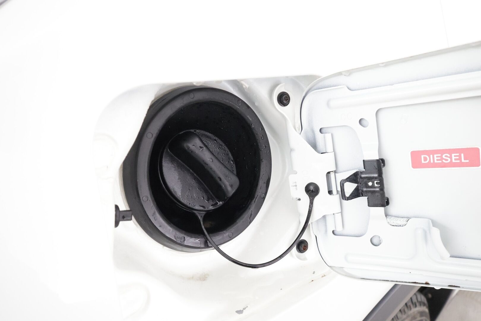 NISSAN X-TRAIL 2015 dCi 130 Acenta 4WD 6MT *Koukku / Vakkari /  BT / 360° / Keyless / Kaistavahti / Navi / Katveavustin* - Kahdet renkaat hyvät renkaat! / Kesä 6mm / Talvi 7mm