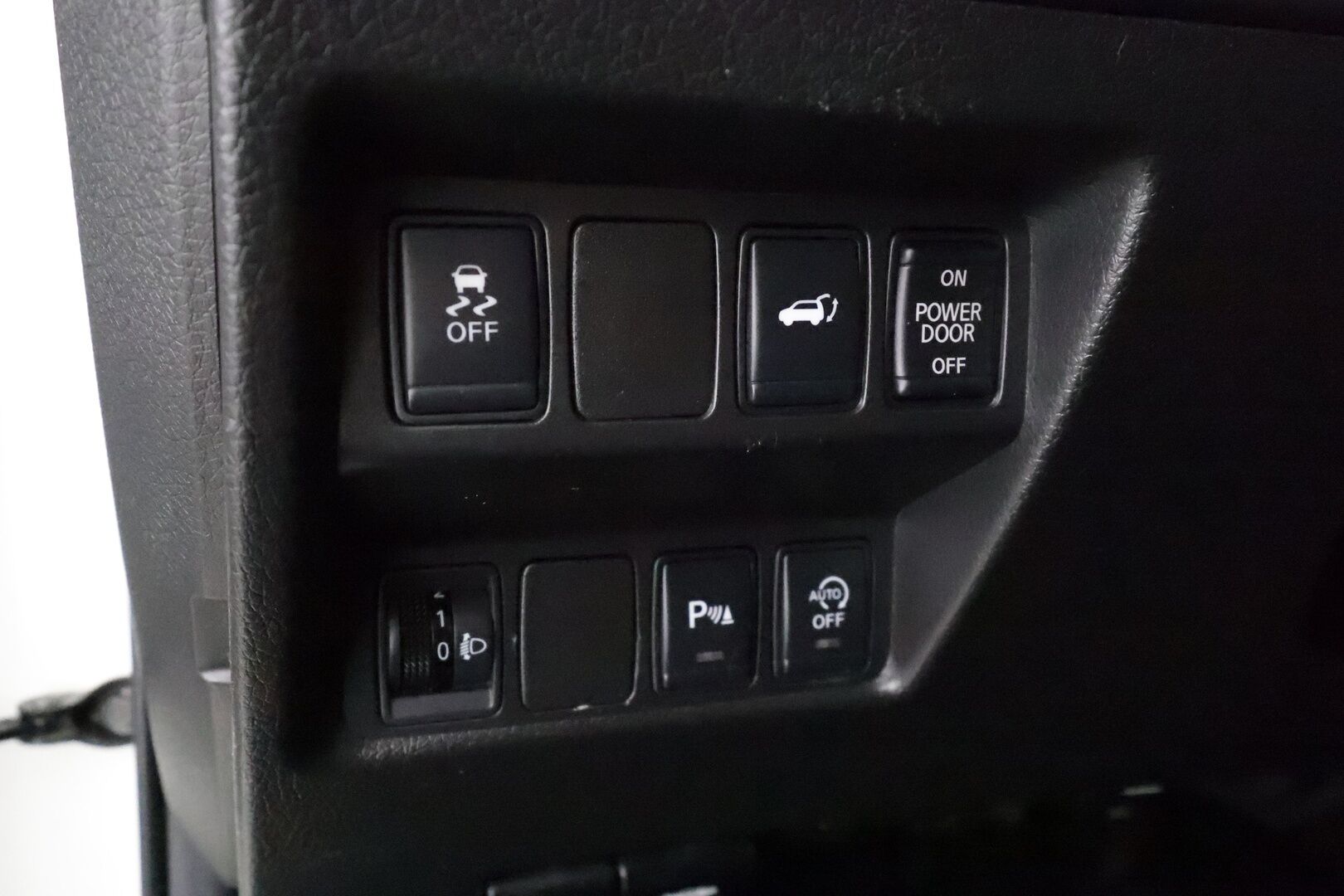 NISSAN X-TRAIL 2015 dCi 130 Acenta 4WD 6MT * Koukku / Kaistavahti / Navi / Katveavustin / Vakkari /  Bluetooth / 360° / Keyless * - Kahdet renkaat - HULLU BLACKWEEK KORKOTARJOUS 2,49%